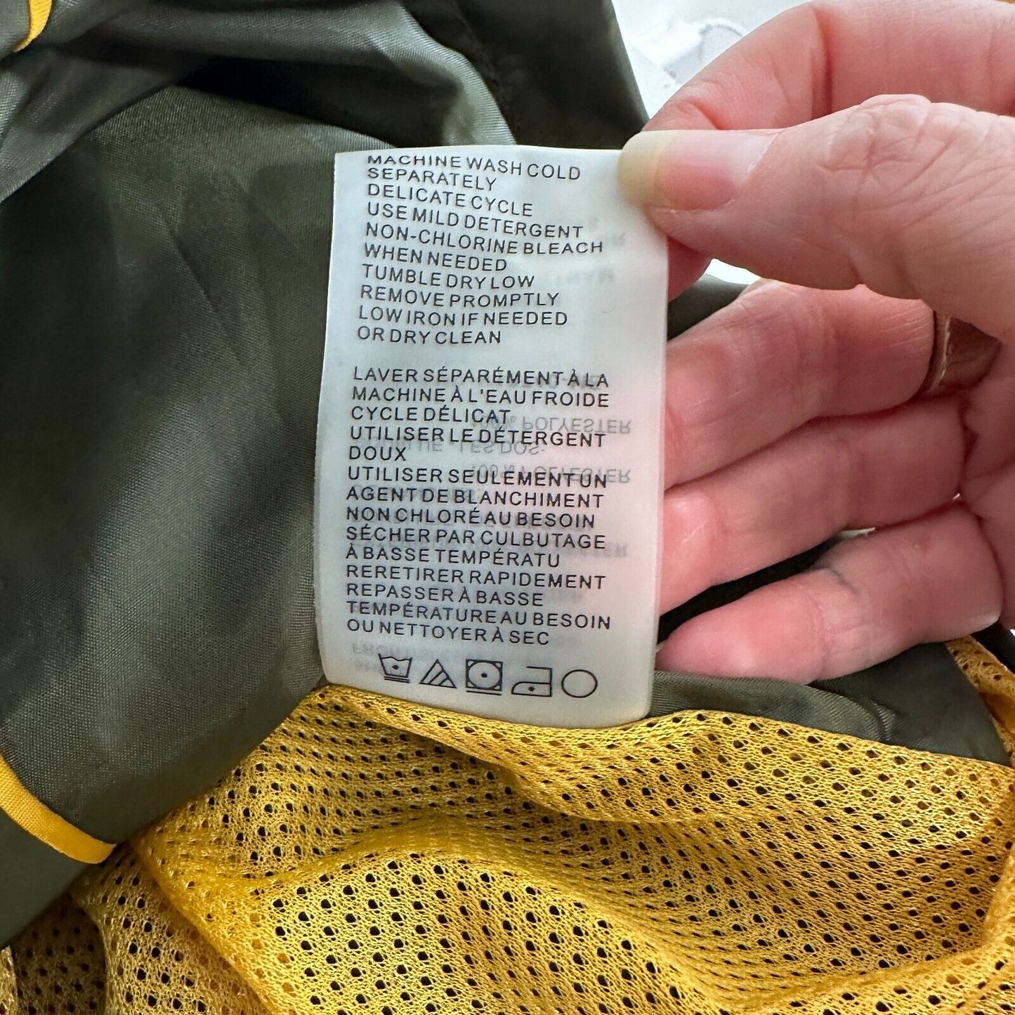 Vince Camuto Army Green Cinch Waist Zip Front Hooded Windbreaker Jacket Small