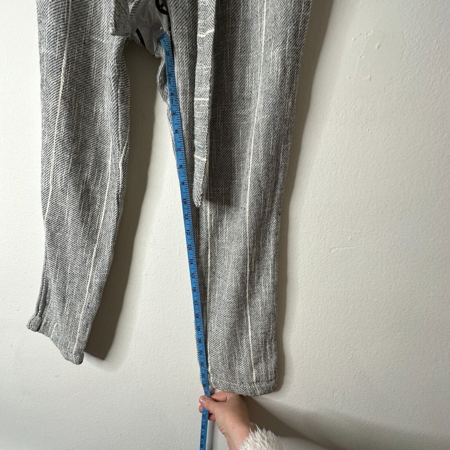 Free People Casual Cream & Black Tweed Stripe Crop Trouser Pants Tie Belt 2