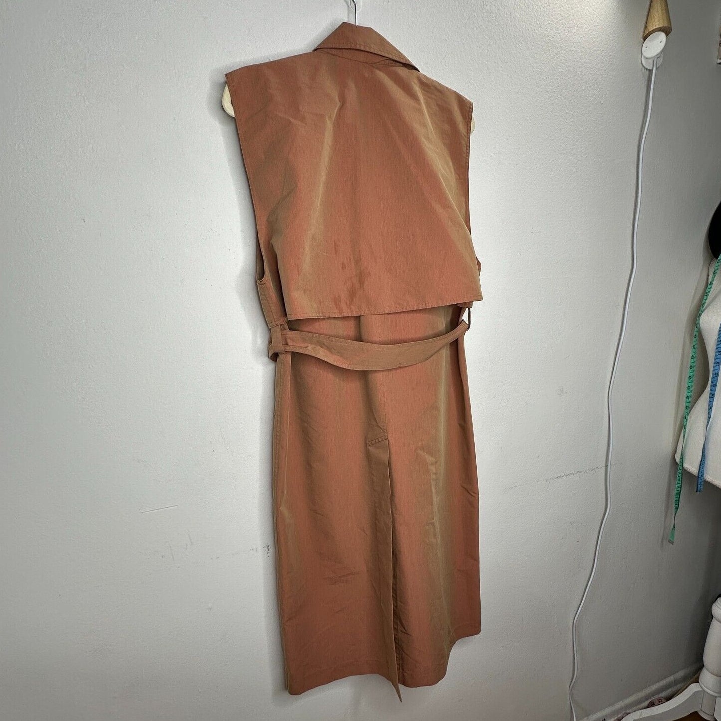 Aeron Delray Dusty Peach Iridescent Sleeveless Button Trench Coat Welt Pockets