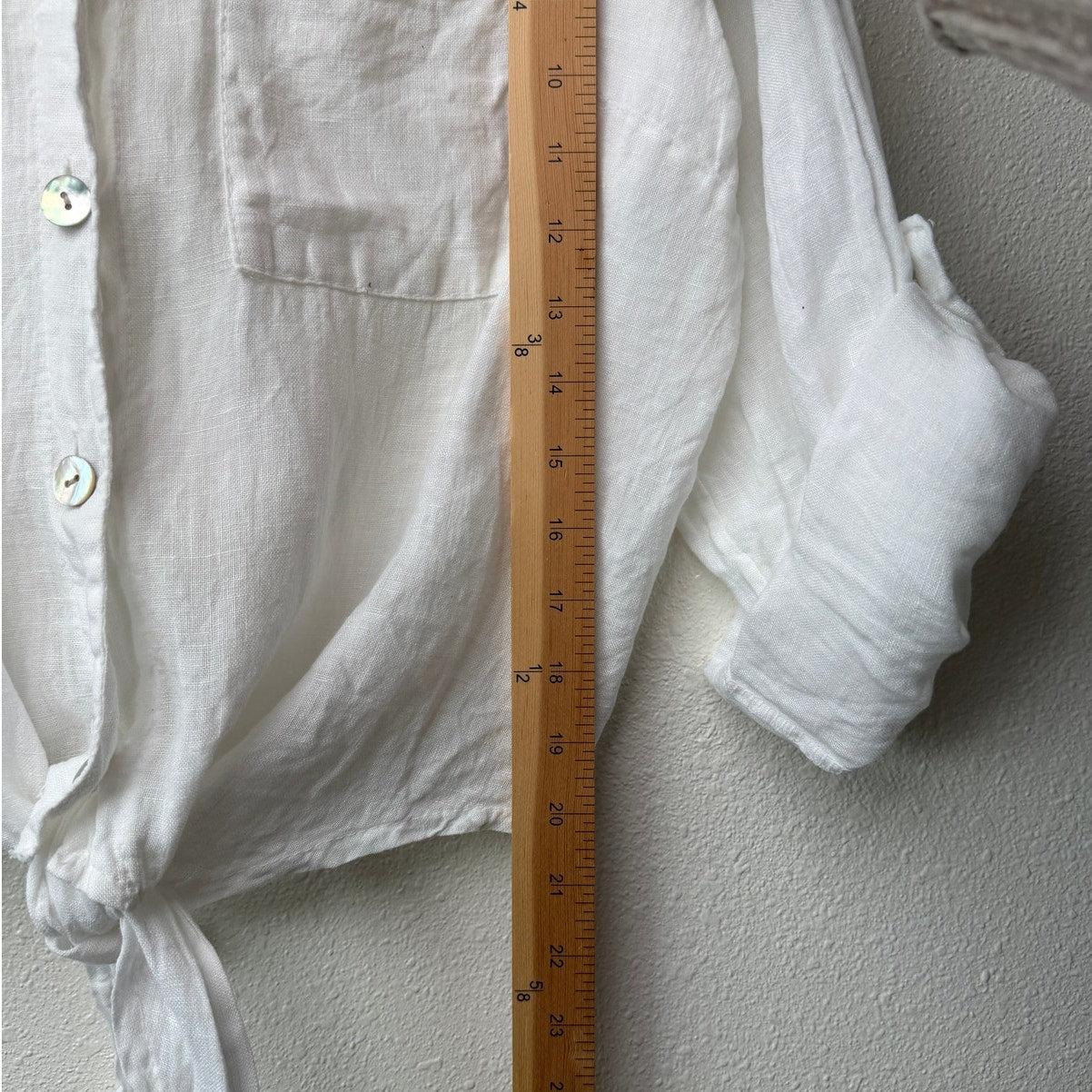 Meo Meli White Linen Button Front Tie Hem Collared Blouse
