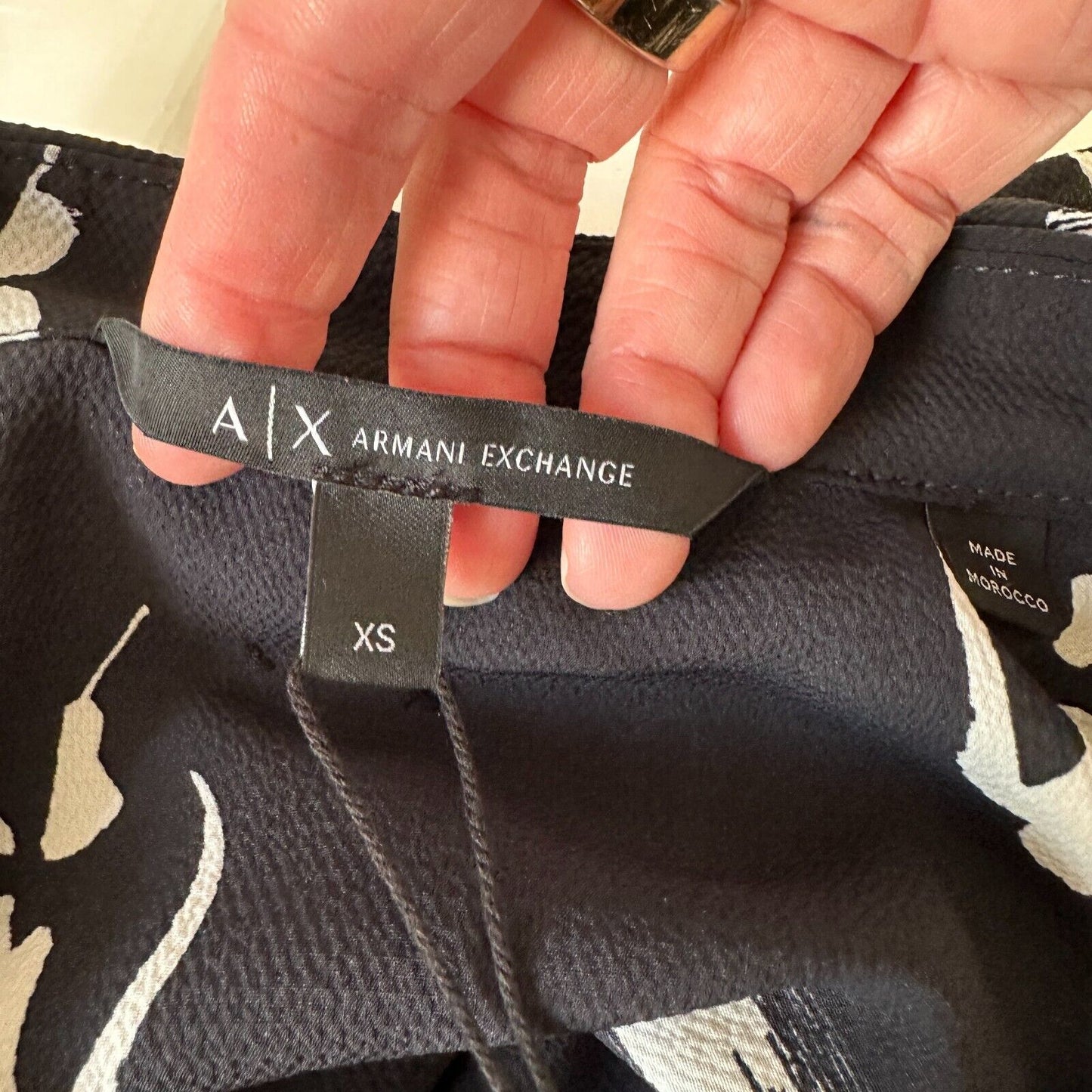 NWT Armani Exchange Black White Floral Long Sleeve Button Shirt XS