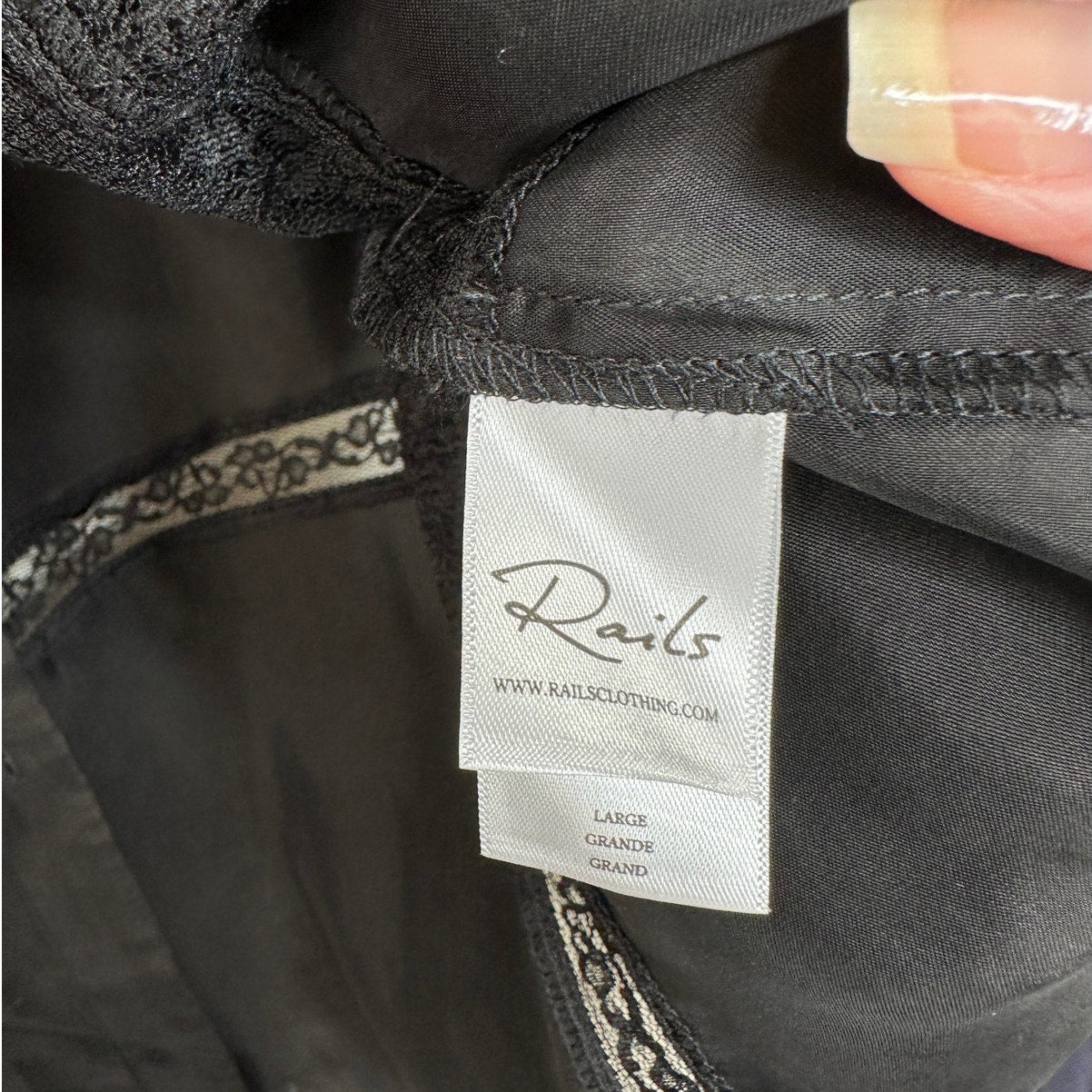 Rails Mona in Black Crepe Lace Long Sleeve Button Collared Shirt L
