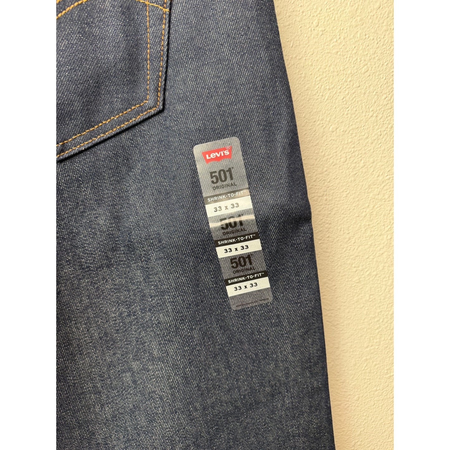 NWT Levi's 501 Original Dark Wash Men's Jeans 33x33