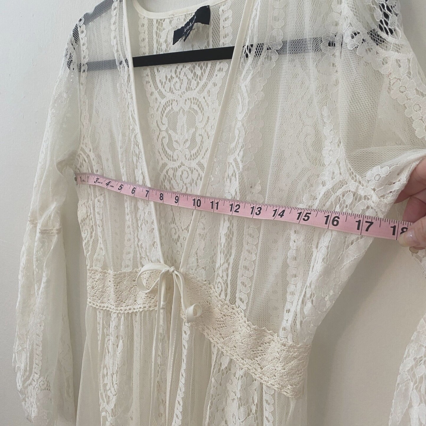 Sheer White Oval Shape Floral Lace Maxi Kimono Flutter Sleeve Beach Cover Up M