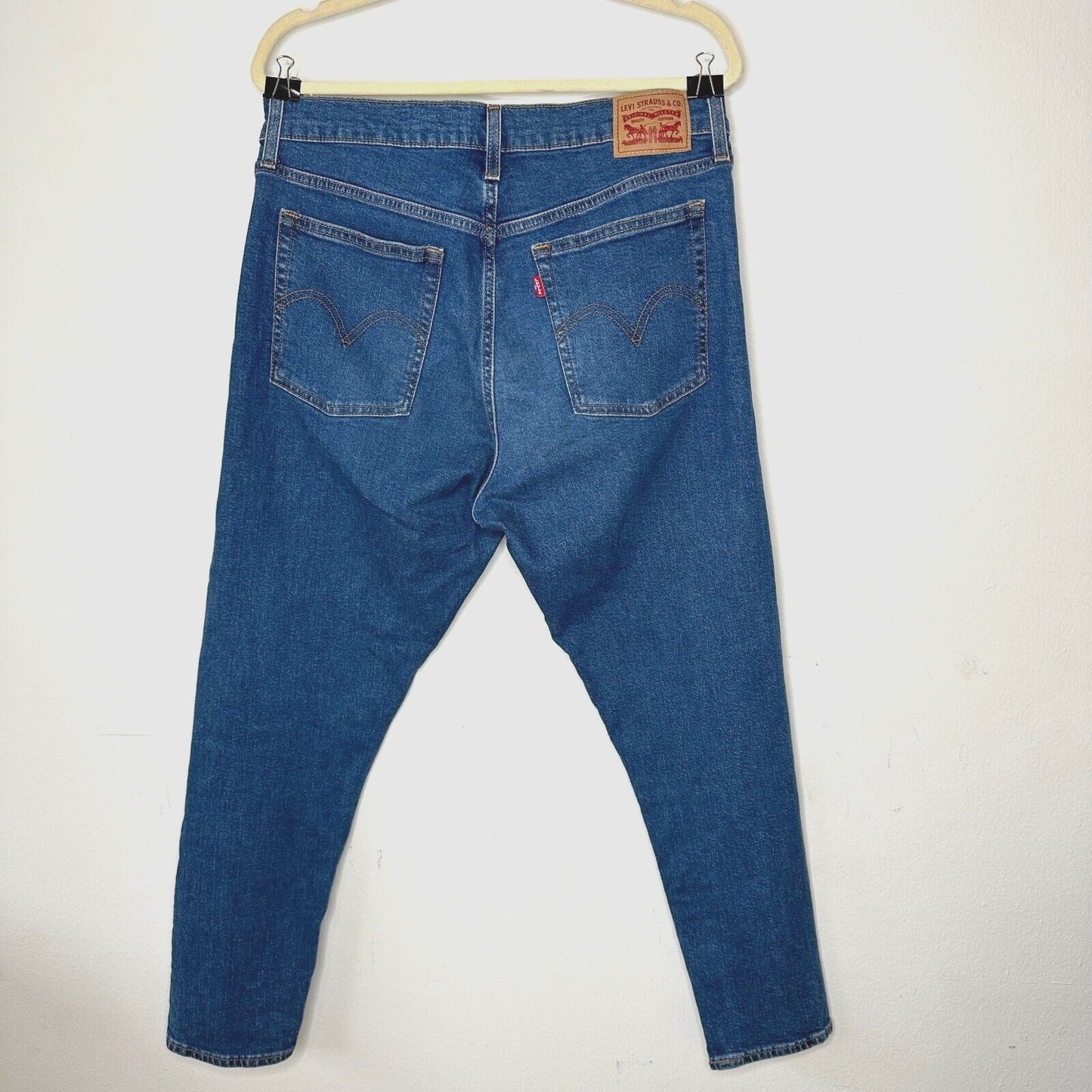 Levi's Medium Blue Wash Wedgie Skinny High Rise Button Fly Jean Size 32