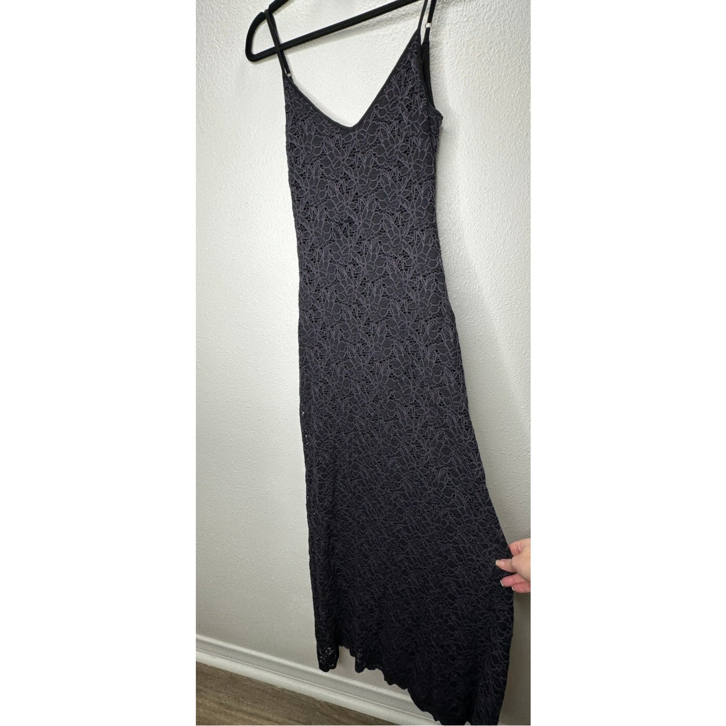 Milo Black & Deep Purple Lace Floral Crochet VNeck Strappy Maxi Dress P