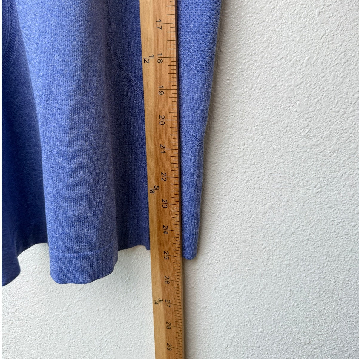 Lululemon Swiftly Tech Racerback Tank Top Blue Seamless Women Size 4