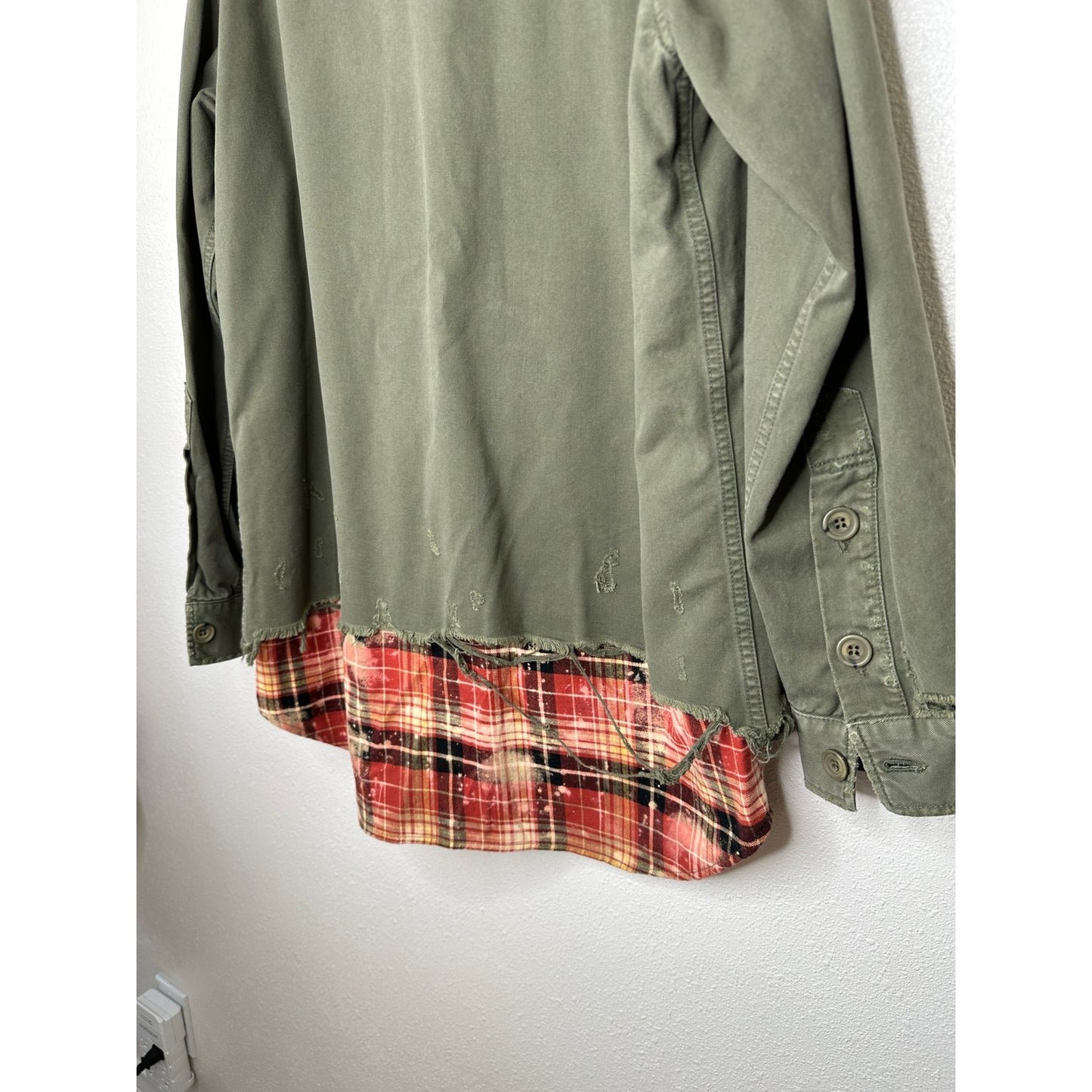 NWT Redemption Handmade Distressed Olive Military Shirt with Plaid Hem 44 / M