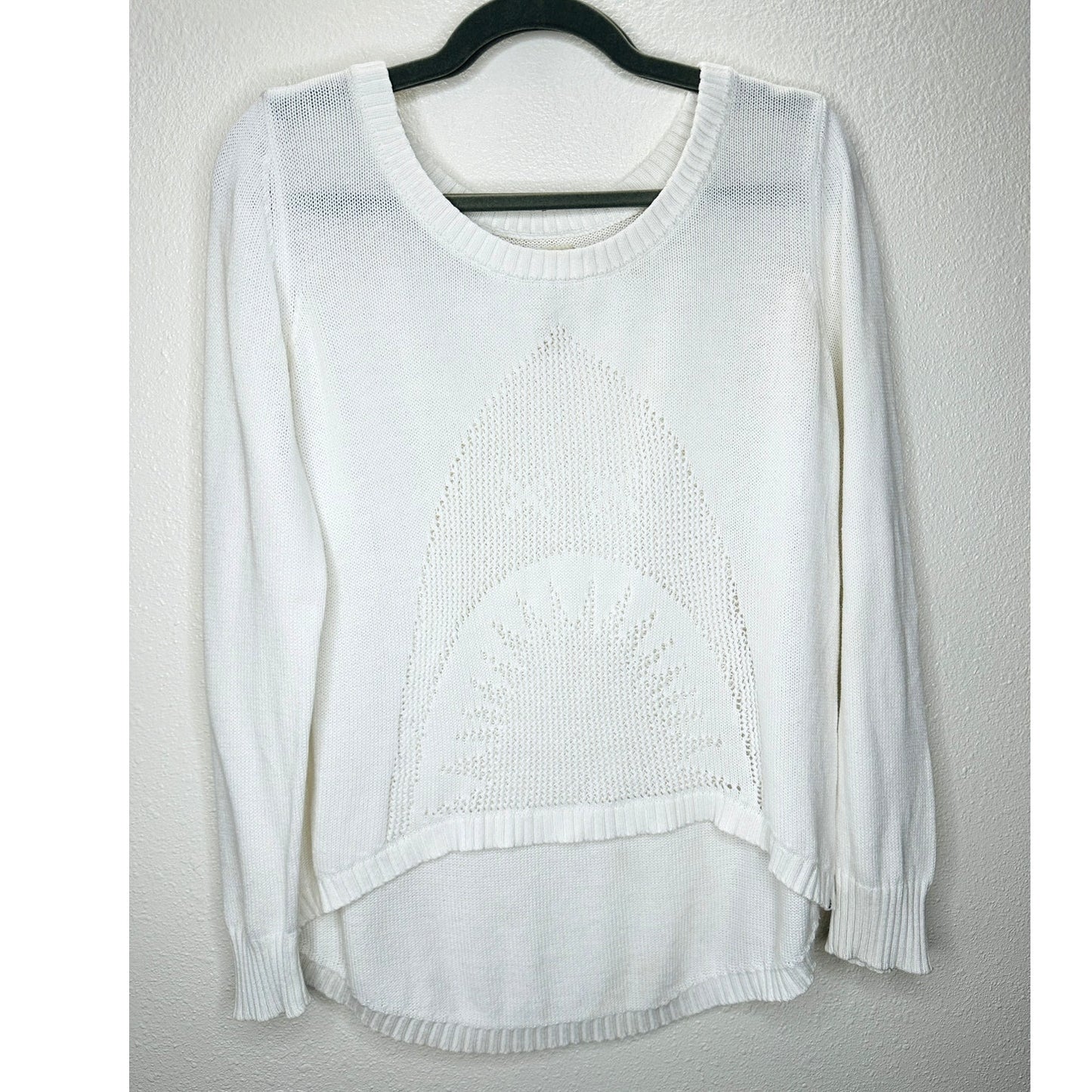 Billabong White Boat Neck High Low Shark Knit Pattern Sweater M