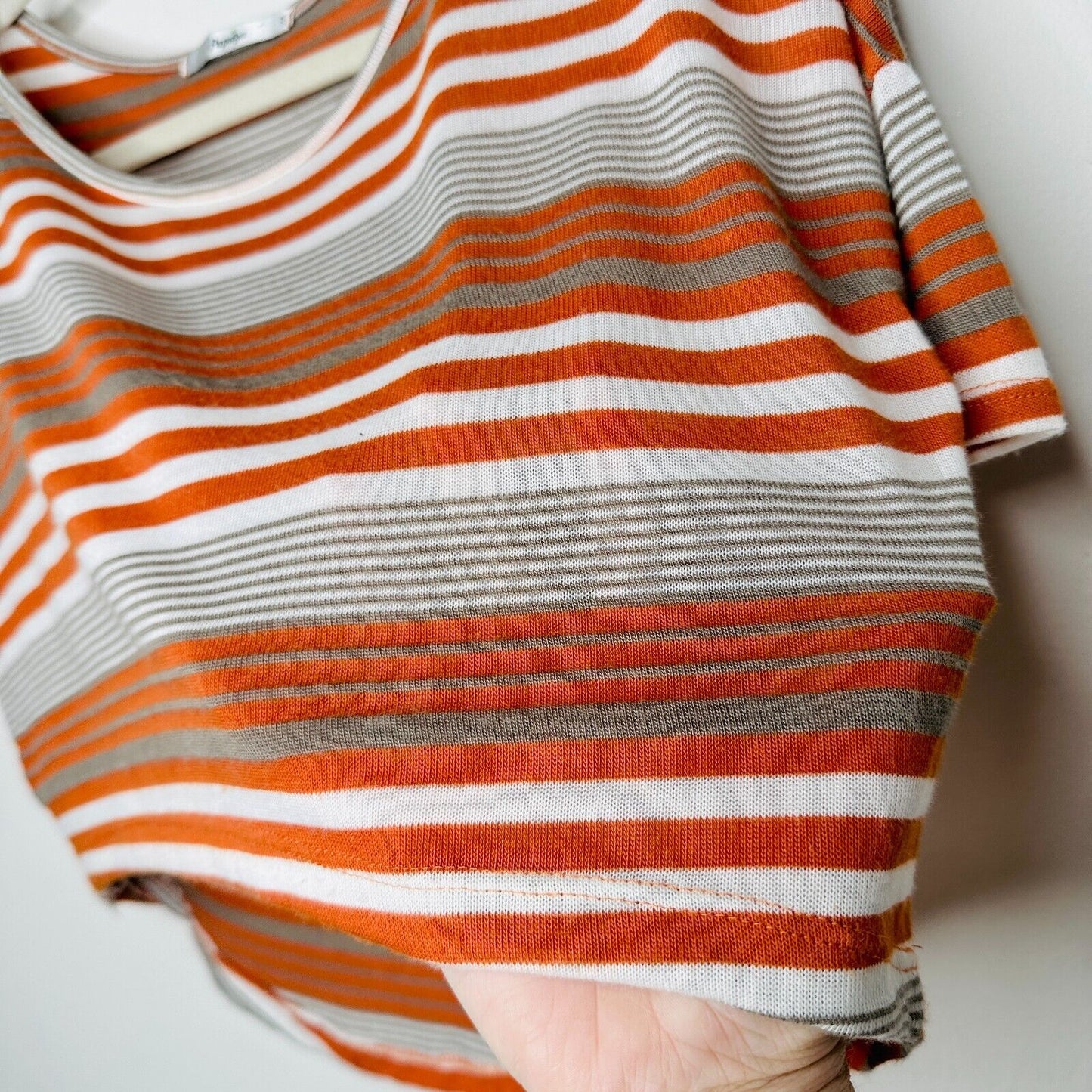 Papaya Casual White Orange Tan Striped Short Sleeve Crop Scoop Neck Tee Medium