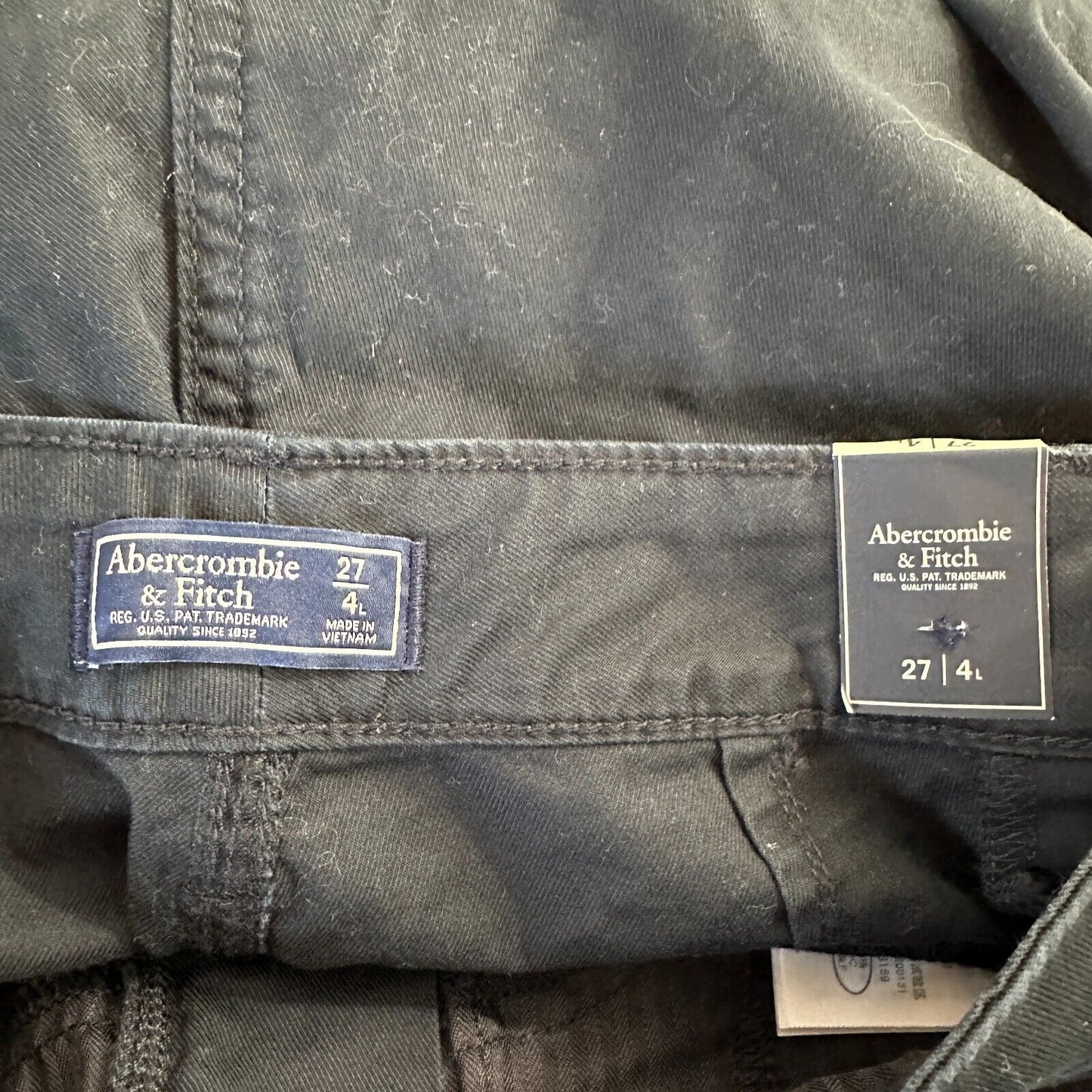 NWT Abercrombie & Fitch Black Denim Straight Leg Khaki Pants 27 / 4