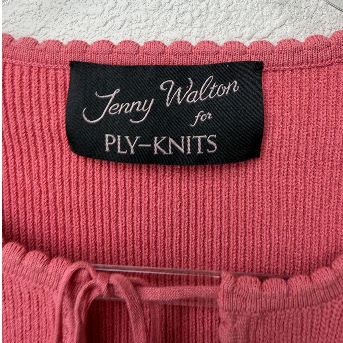 Jenny Walton Pink Scalloped Tie Front Cropped Cardigan Size L