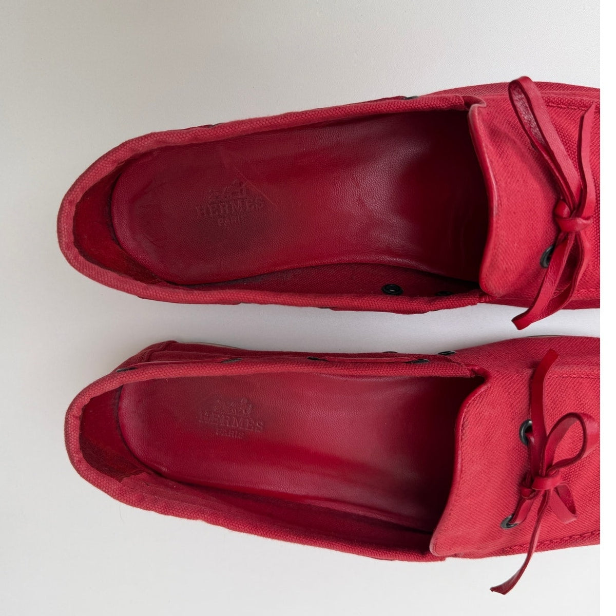 Hermès Red Canvas Boat Shoes Men's EU 43.5