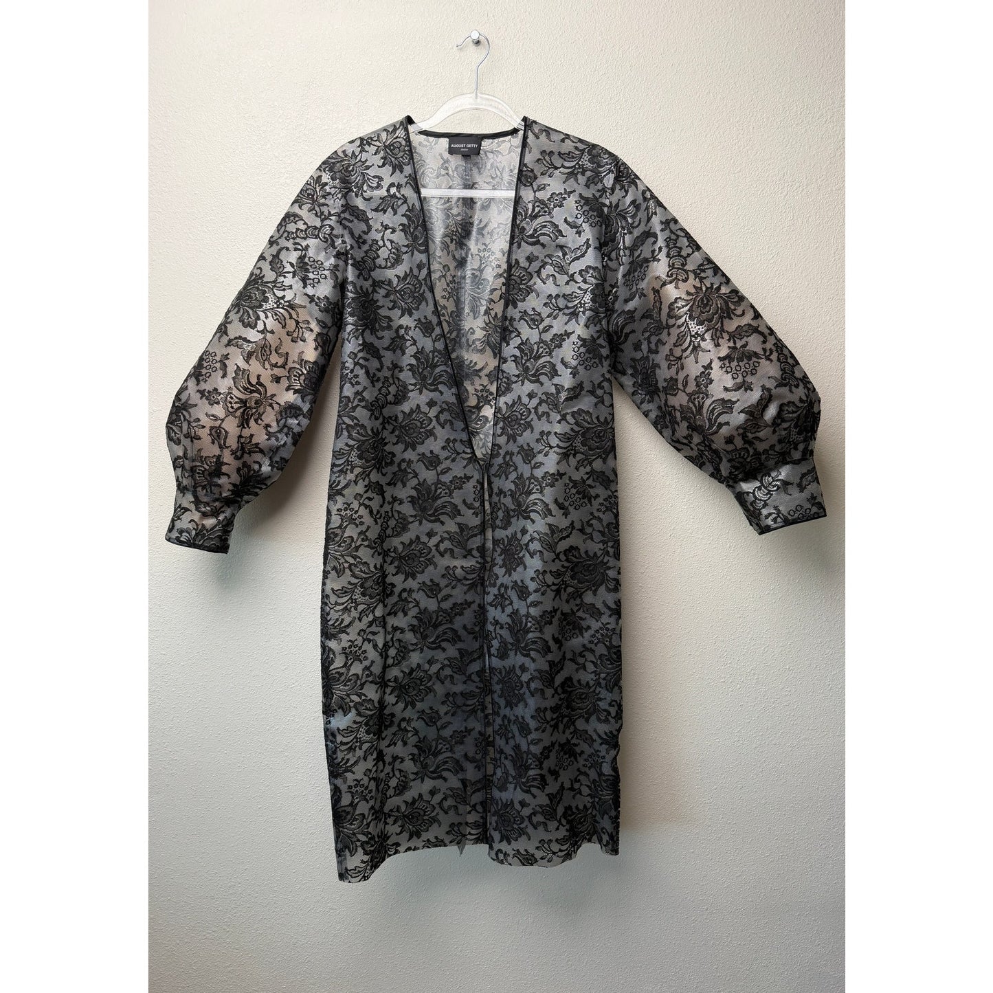 NWOT August Getty Atelier Women's S Black Lace Kimono