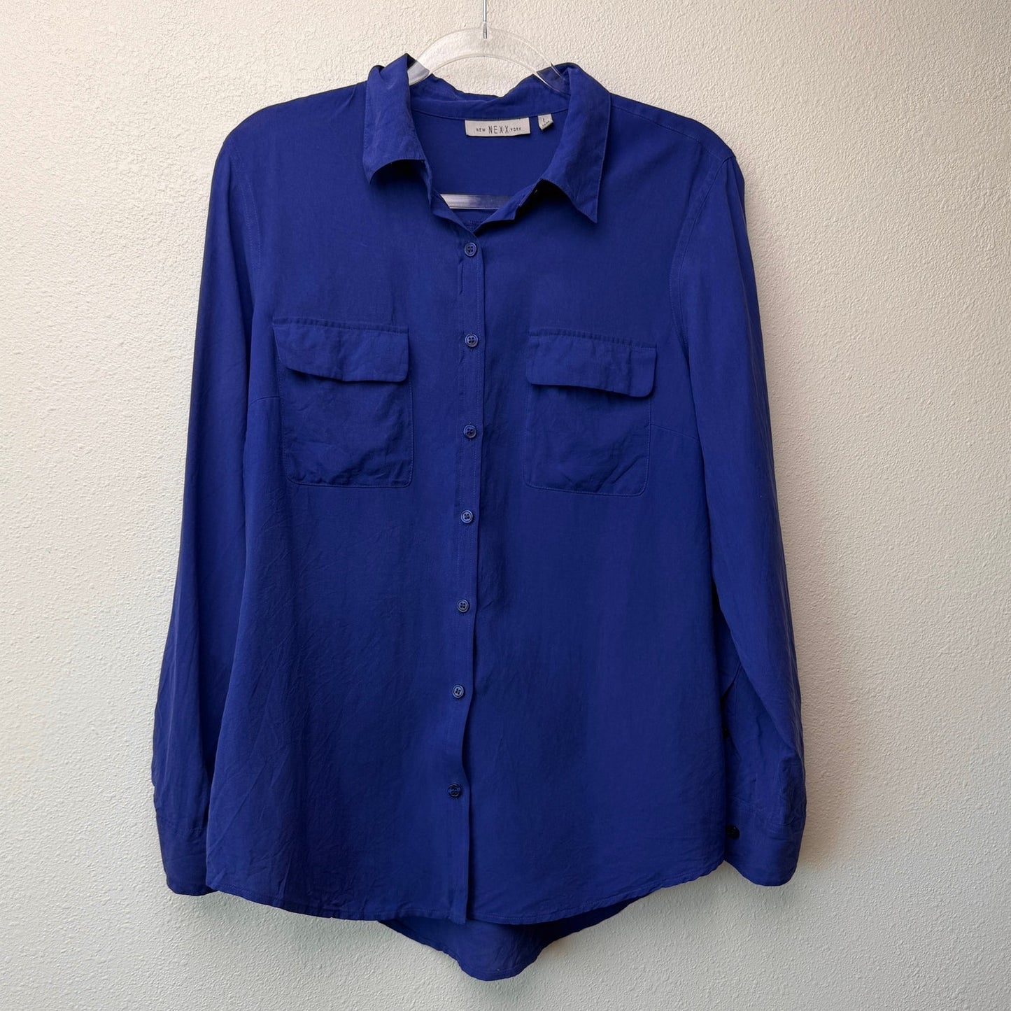 New Nexx York 100% Silk Periwinkle Button Front Blouse Womens L