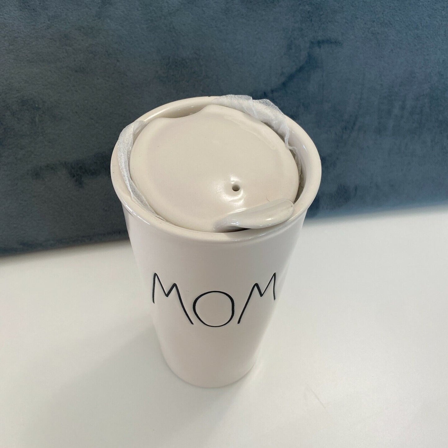 NWOT Rae Dunn MOM Off White Tall Travel Coffee Tea Mug Tumbler & Lid