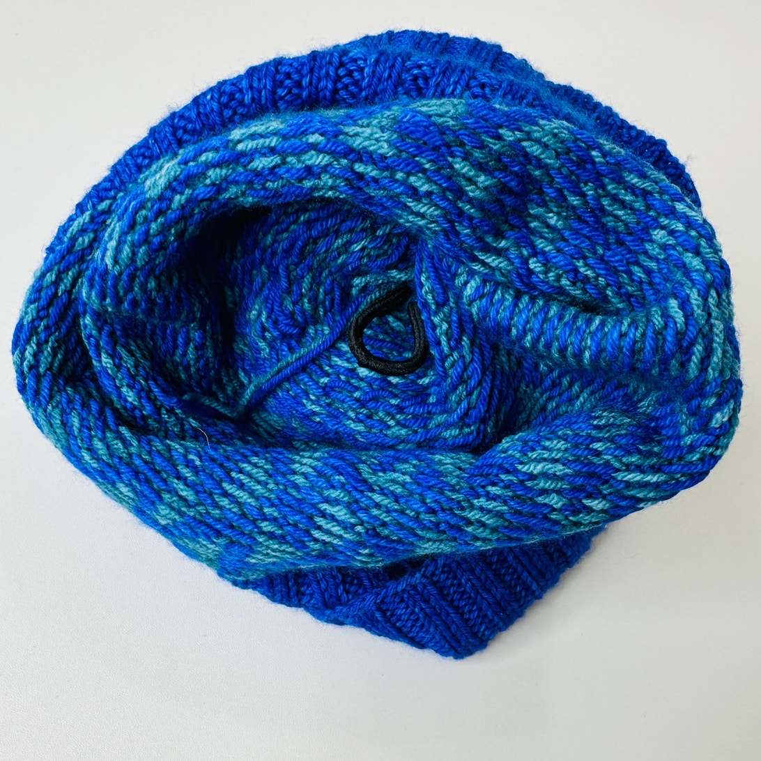 Blue Green Triangle Print Knit Beanie Tan Pom Pom OS