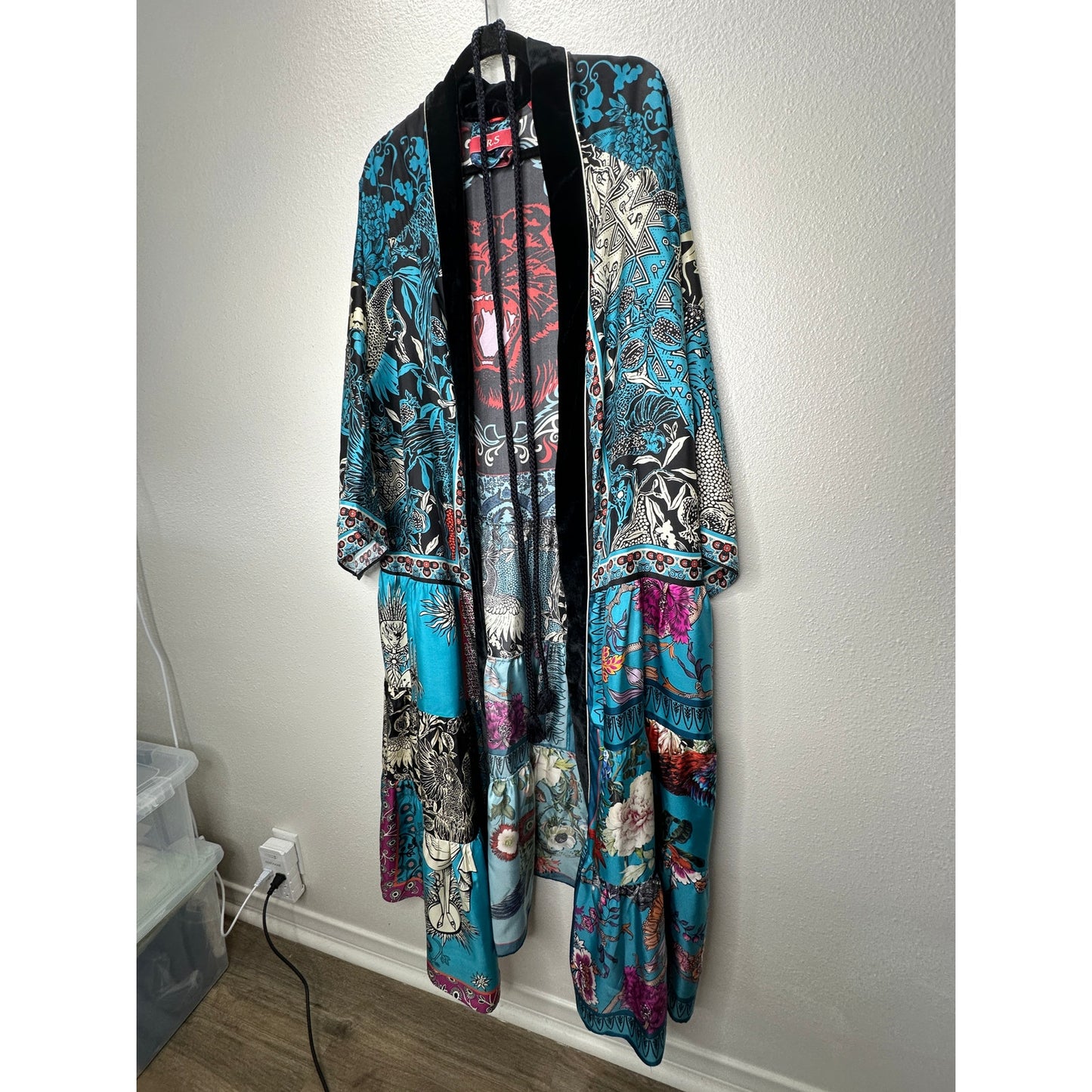 F.R.S. Cream Black Blue Red Multi Bird Floral Tiger Print Kimono M