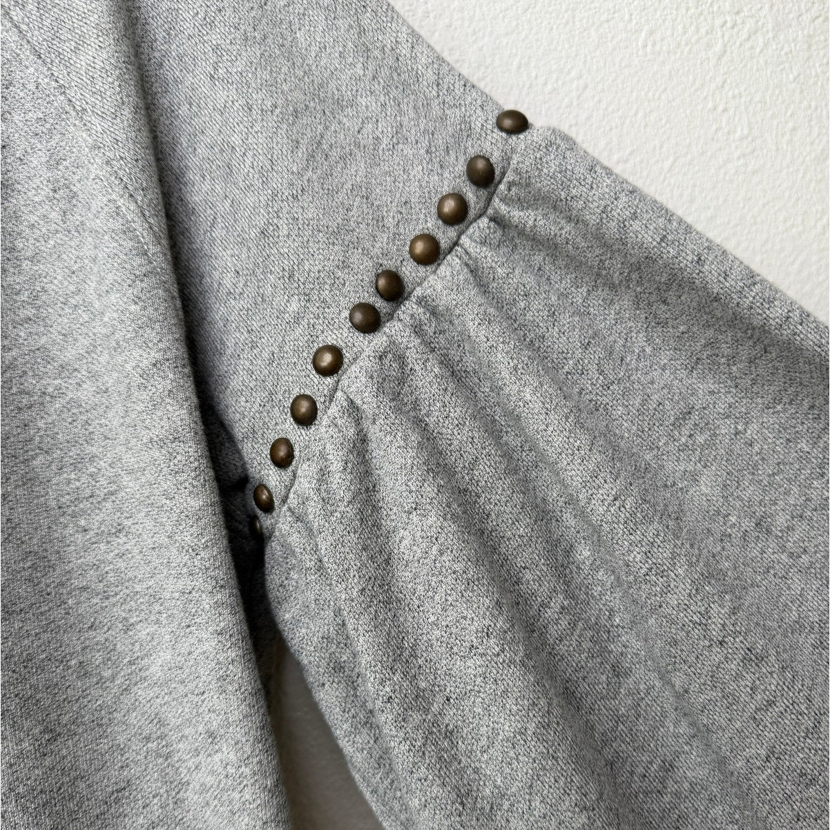 The Great Studded Balloon Sleeve Gray Sweater Size 1 Small