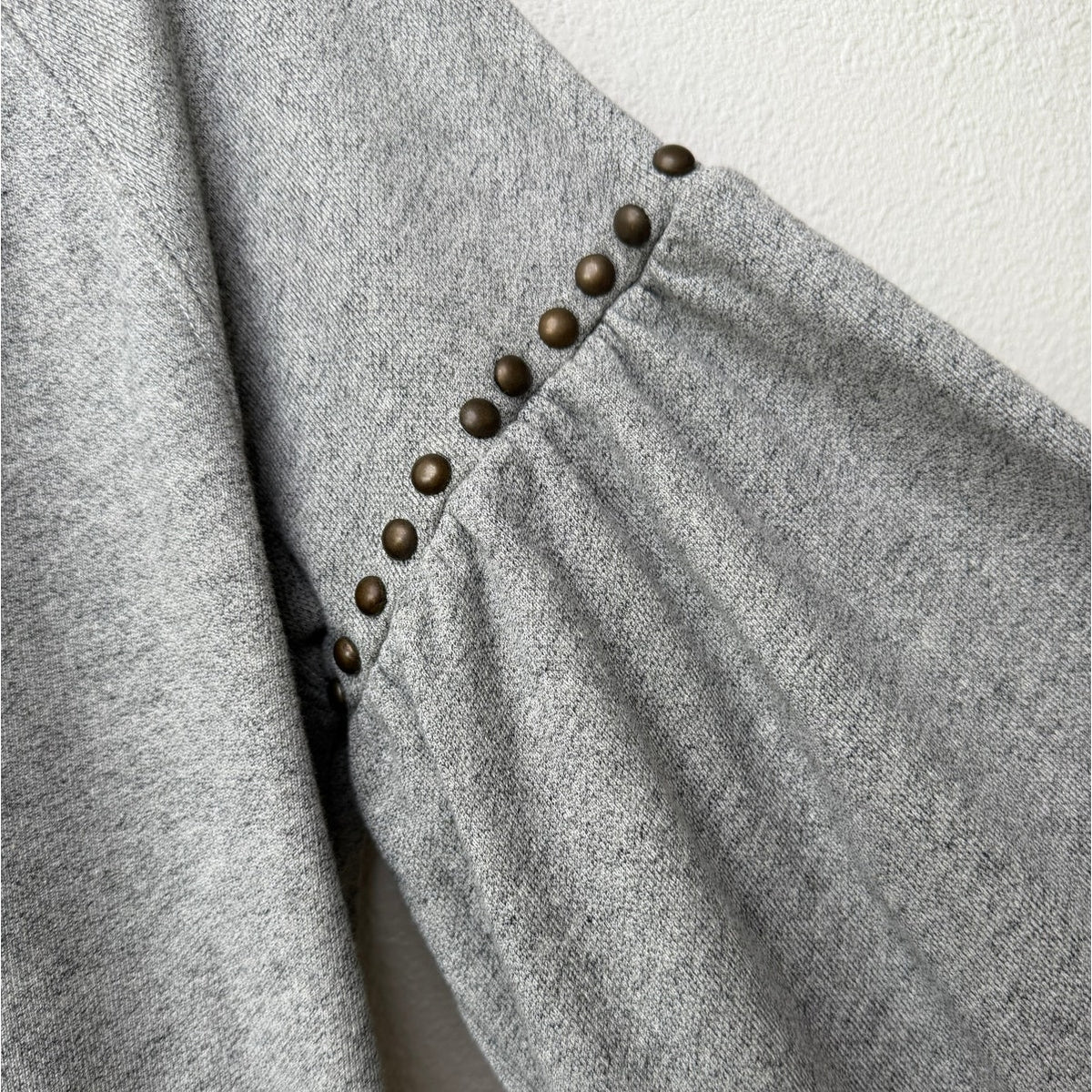 The Great Studded Balloon Sleeve Gray Sweater Size 1 Small