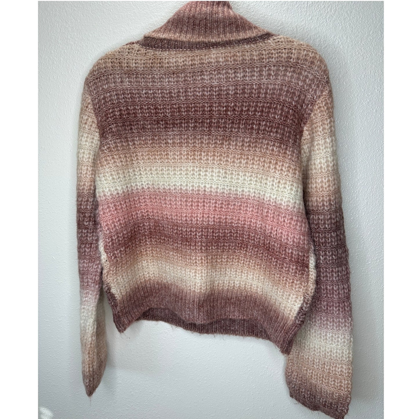 a. peach Cream Peach & Muted Red Striped Turtleneck Crop Sweater S