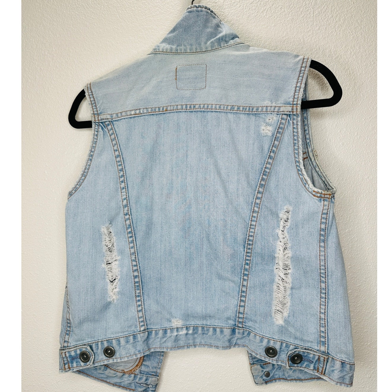 Hurley Light Wash Distressed Denim Sleeveless Button Vest S