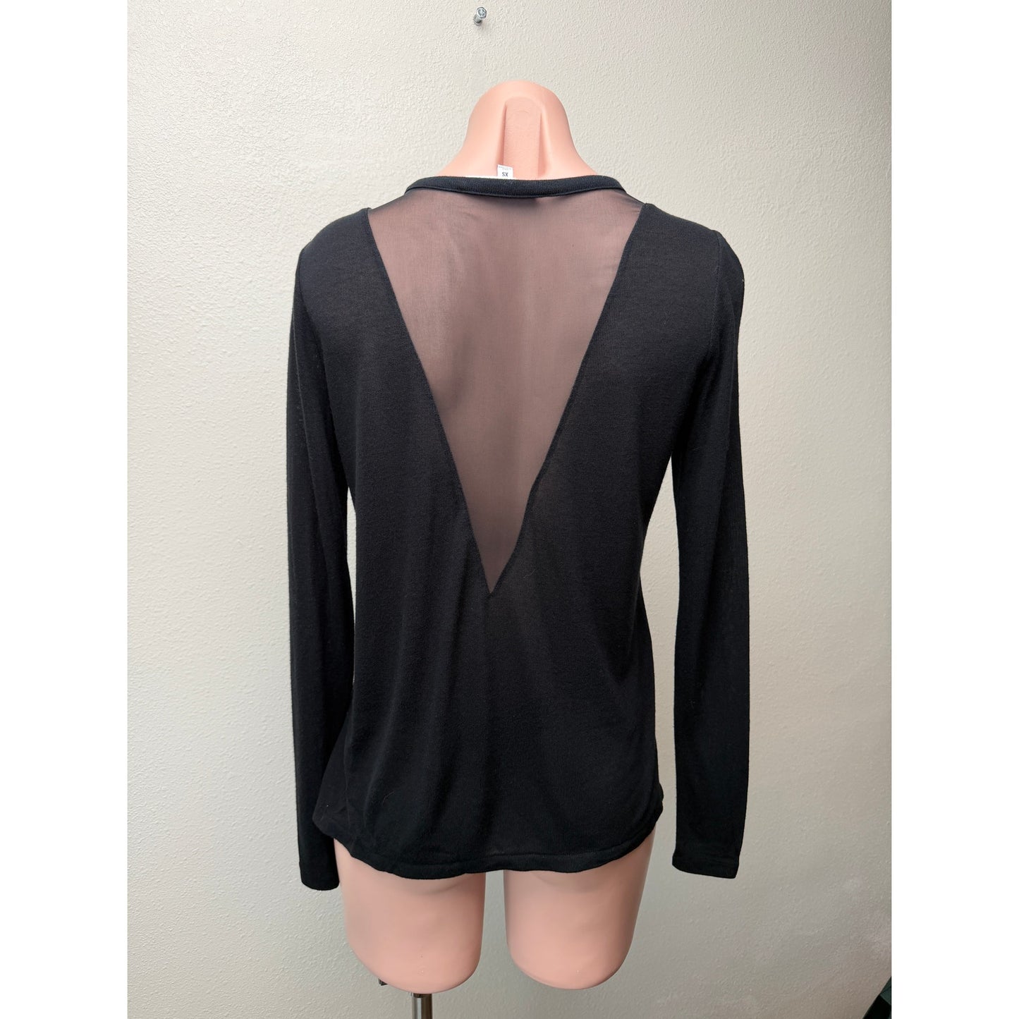 Elizabeth & James Black Sheer Mesh Yoke Long Sleeve Top Open Back Lightweight Knit XS