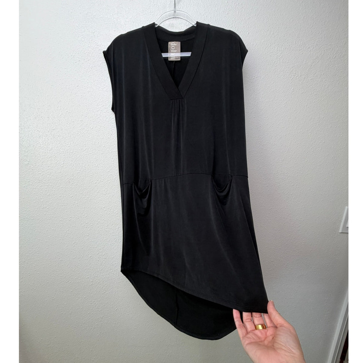 Dolan Left Coast Black Cupro V Neck Hi Low Pocket Dress XS