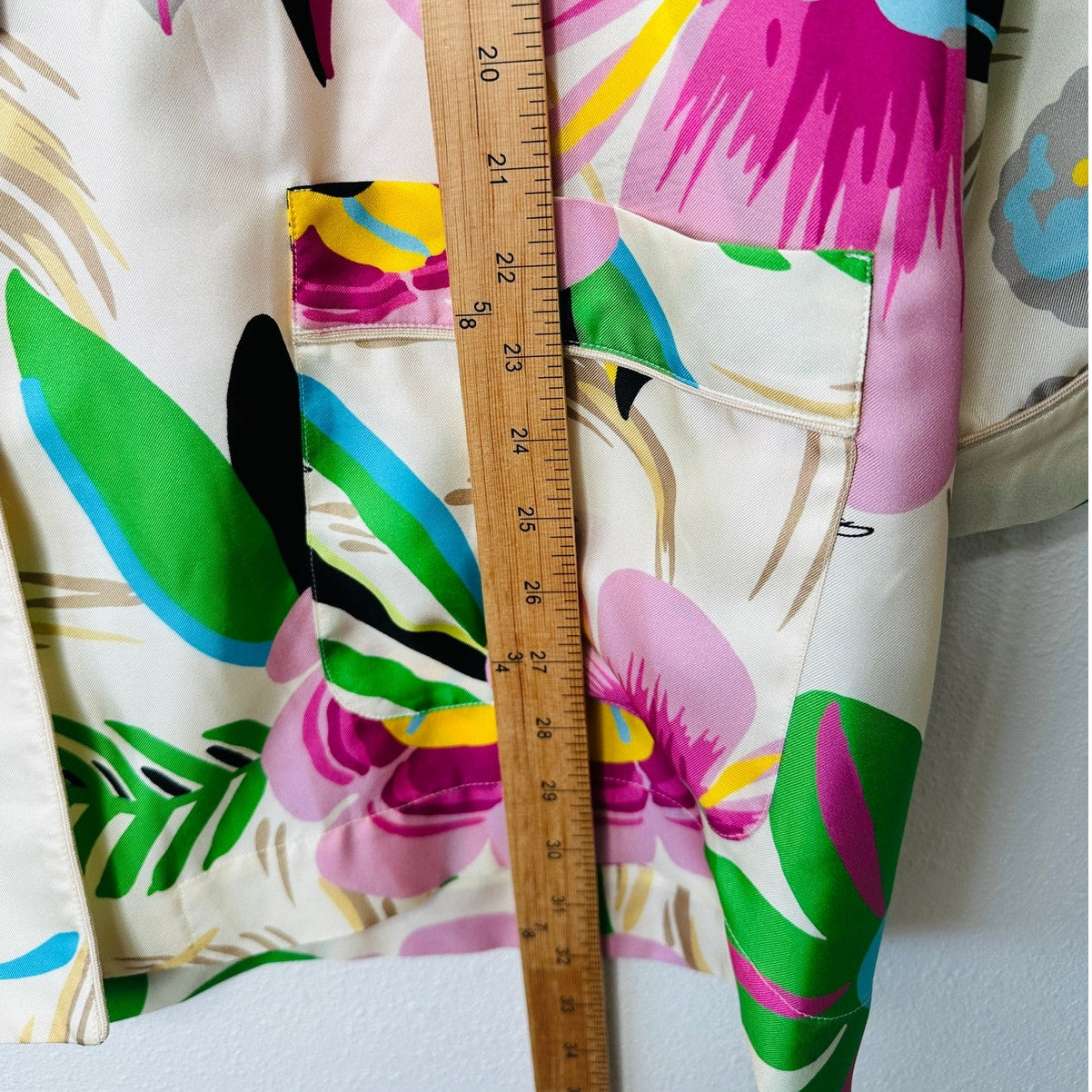 NWT Gucci Silk Tan Pink Blue Multi Floral Leaf Printed Blouse 46 / XL