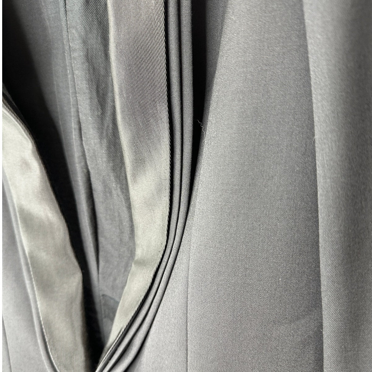 Stella McCartney Black Triple Pleat Satin Lapel Tuxedo Blazer 40 / 10