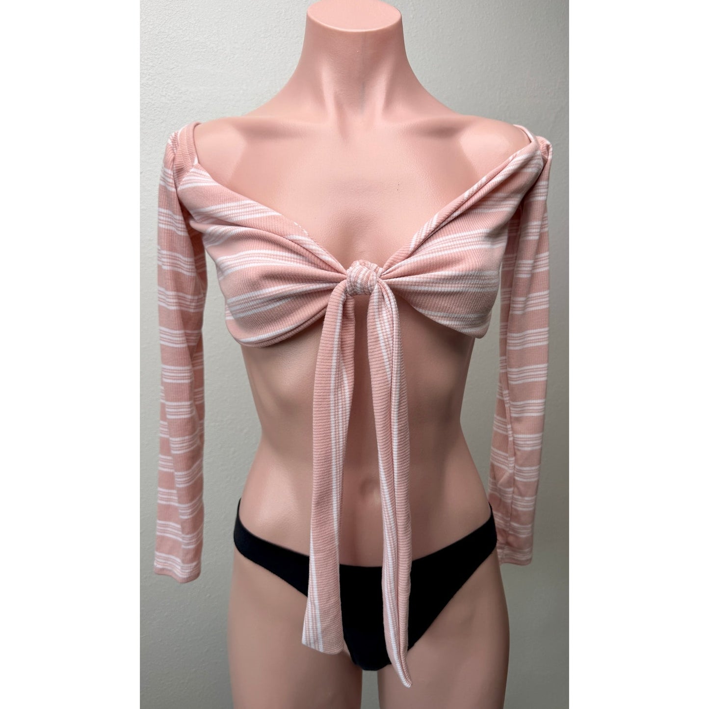 PrettyLittleThing Peach Stripe Tie Crop Top Womens US 6