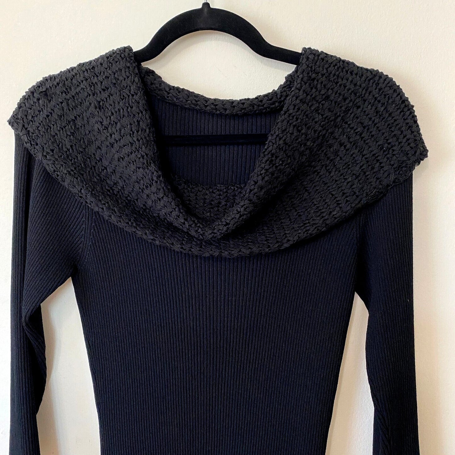 Black Long Sleeve Stretchy Blouse Shawl Cowel Crochet Wide Neckline Medium
