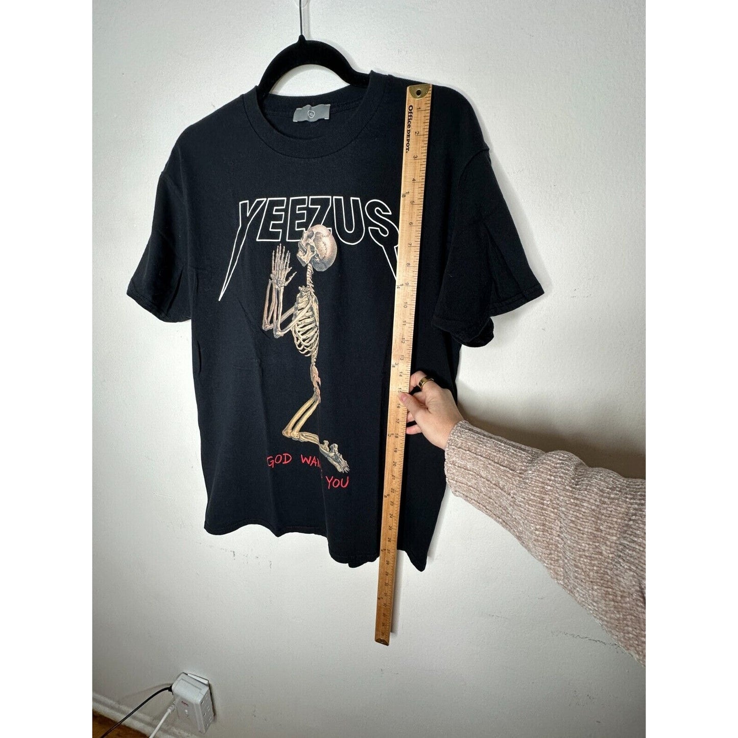 Yeezus Black God Wants You Kneeling Skeleton Graphic Short Sleeve Unisex Tee XL