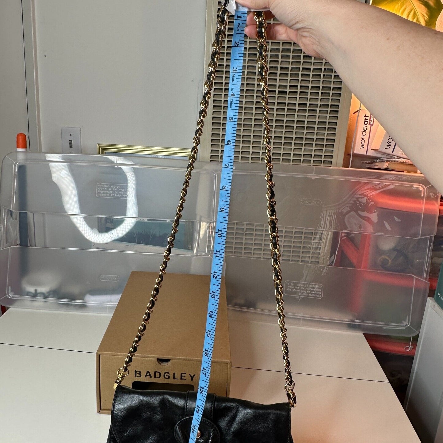 Badgley Mischka Black Leather Purse Detachable Chain Strap