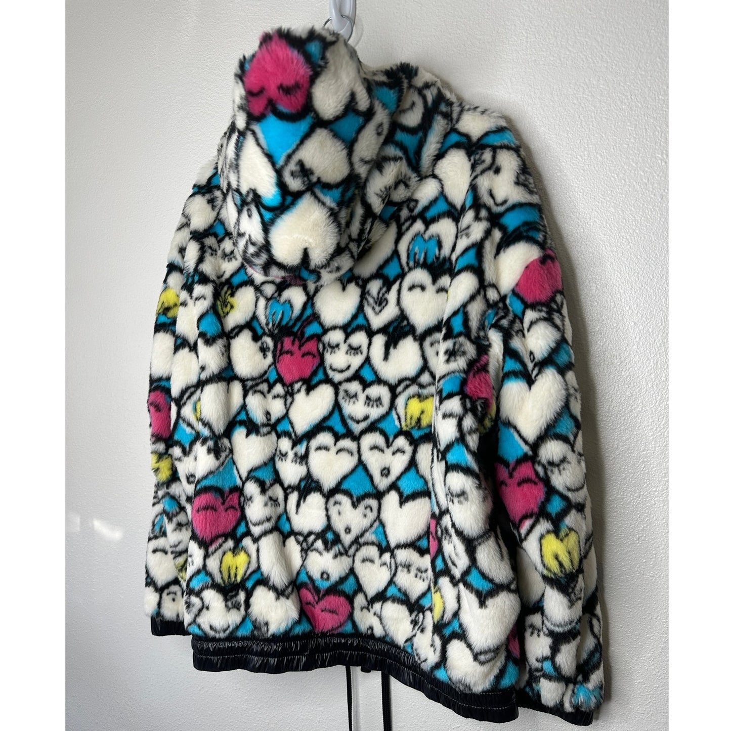 Moncler Grenoble White Heart Print Faux Fur Fuzzy Oversized Hoodie Jacket Large