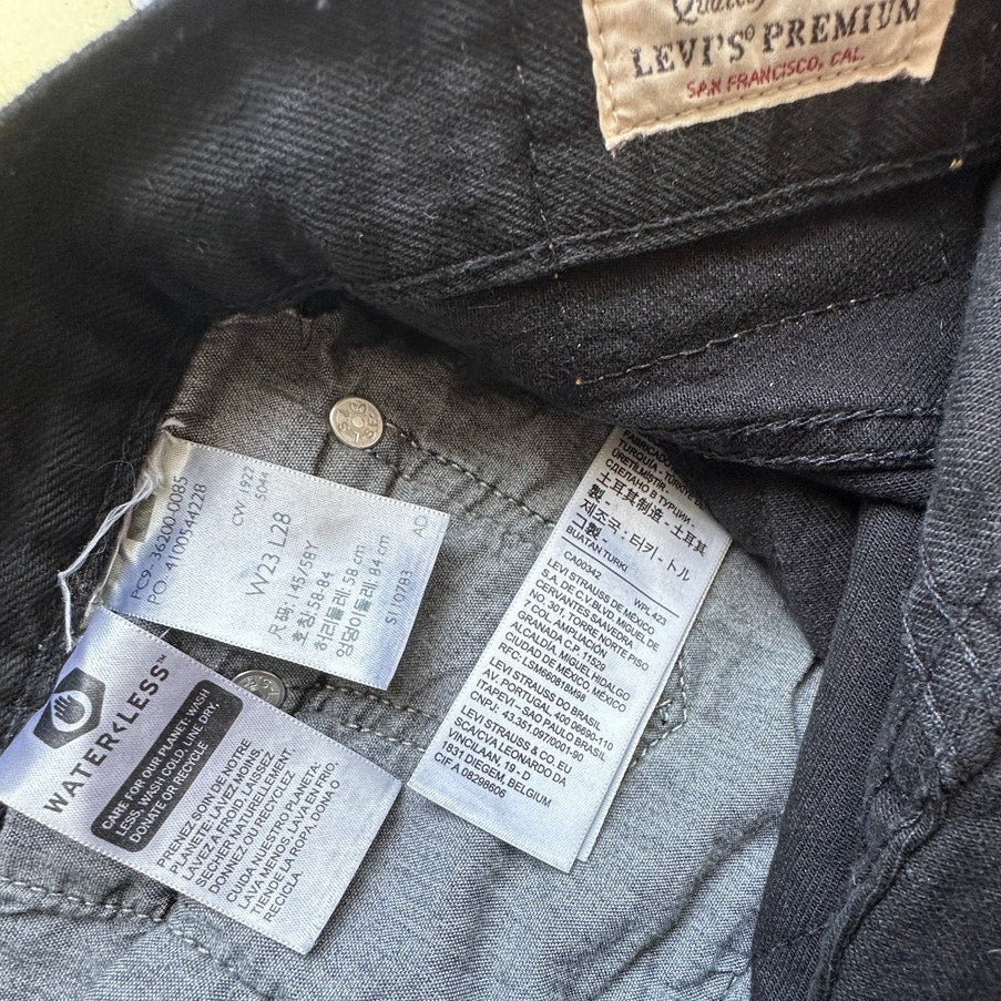 Levis 501 Original Fit Black Button Fly Straight Leg Jeans 23 x 28