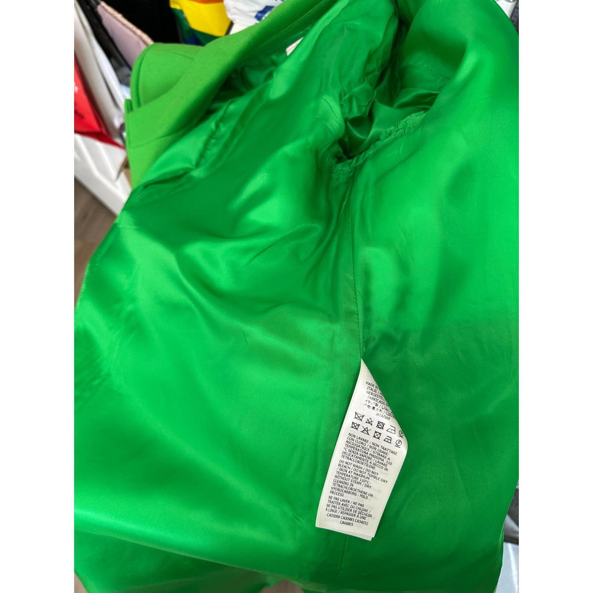 Alexander McQueen Lime Green Fitted Wool Coat Made in Italy 8