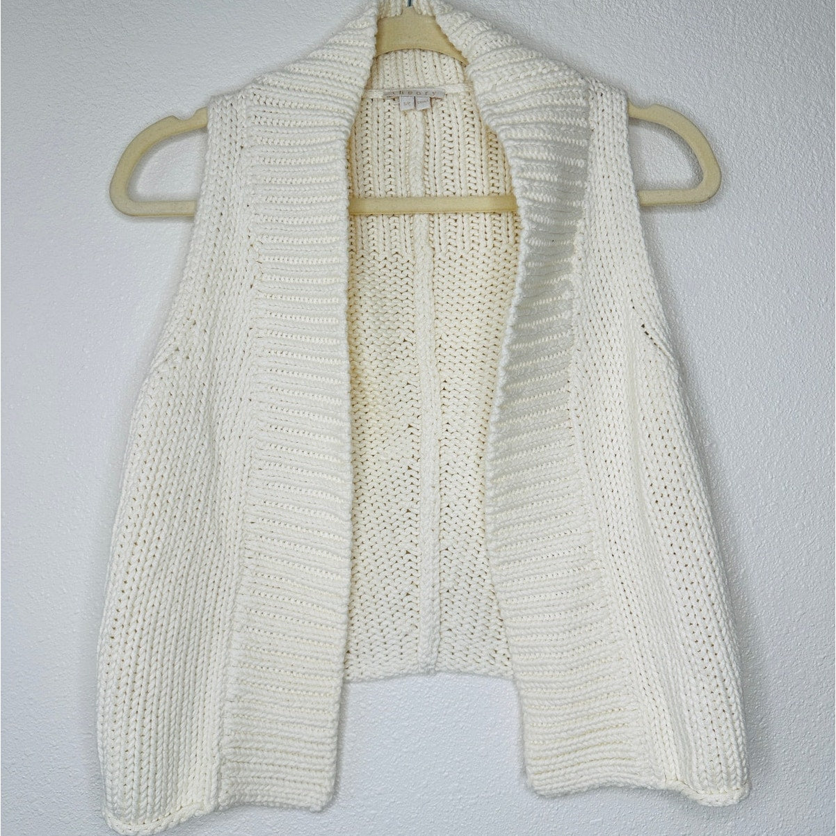 Theory Ivory Cream Chunky Knit Cropped Sweater Vest Small
