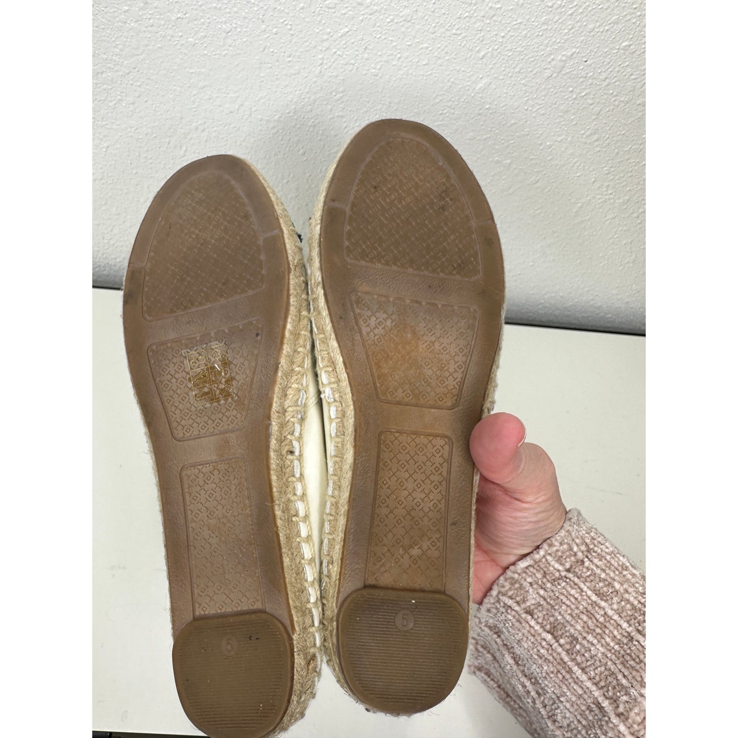 Tory Burch Black & White Colorblock Round Toe Espadrille 5