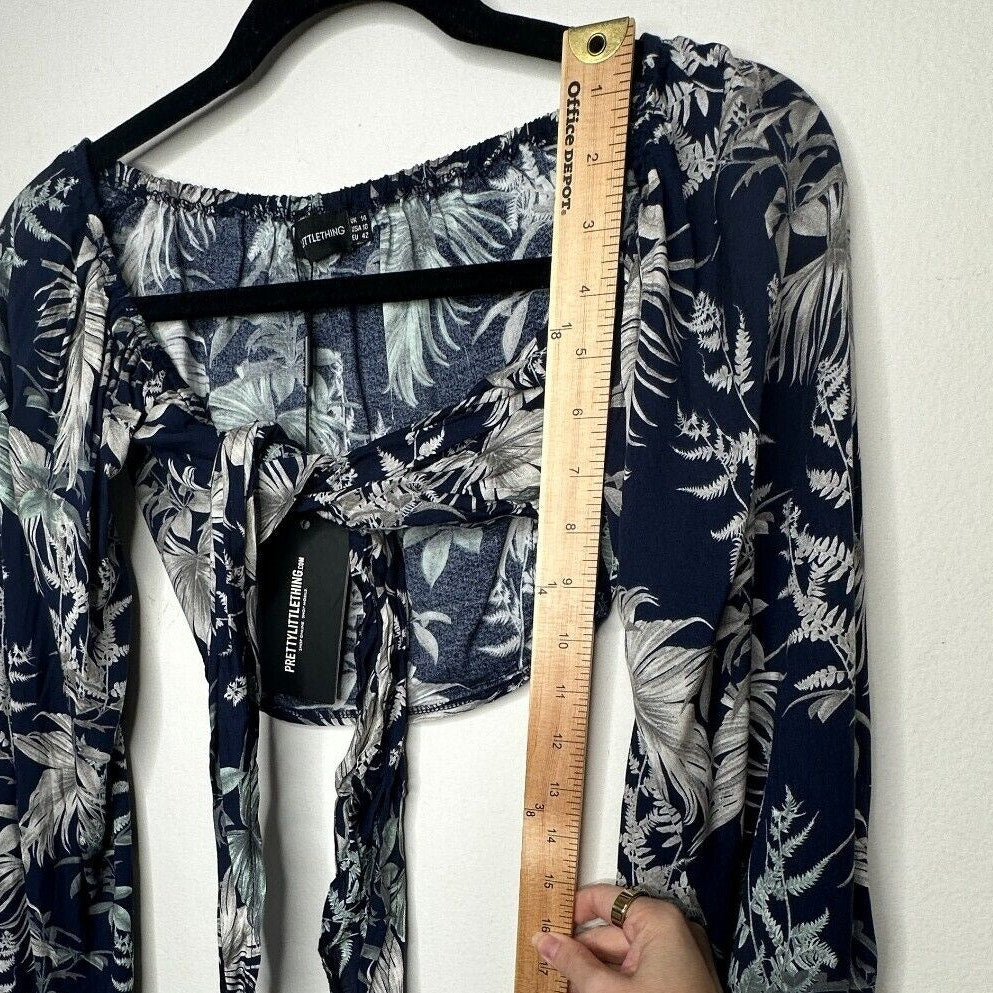 NWT Pretty Little Thing Blue Leaf Print Tie-Front Bell Sleeves Crop Top Size 10