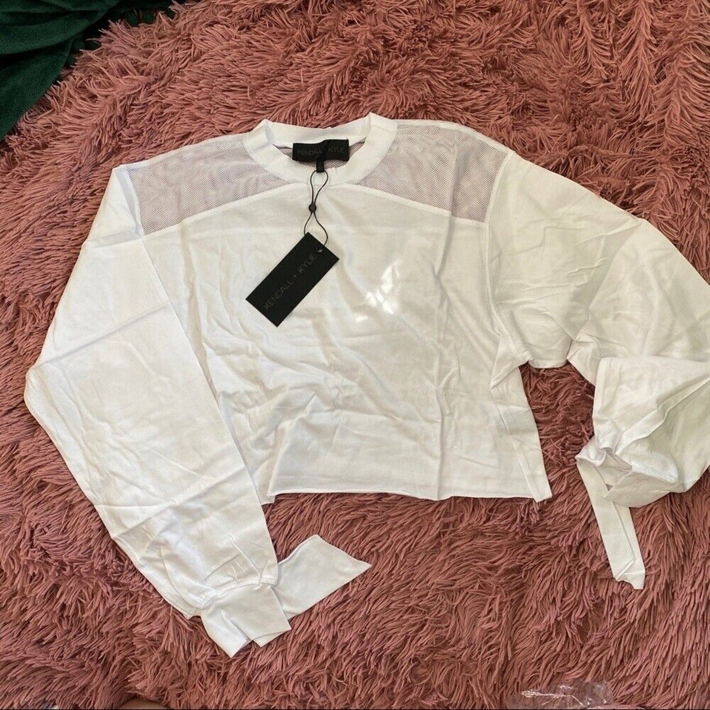 NWT Kendall & Kylie White Mesh Shoulder Raw Hem Long Sleeve Crop Blouse S