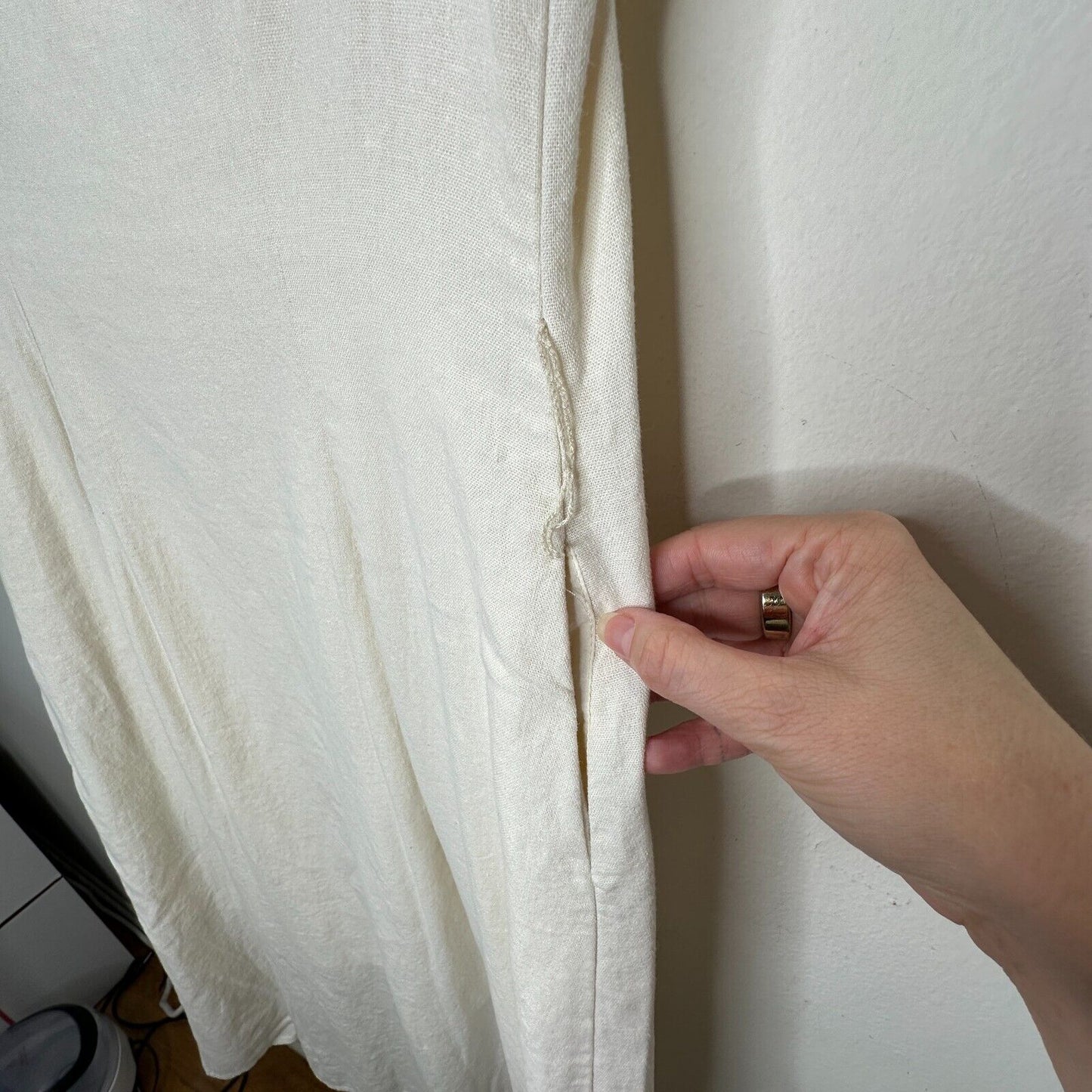Whowhatwhere Cream Sleeveless Mock Neck Button Front Pocket Linen Midi Dress SM