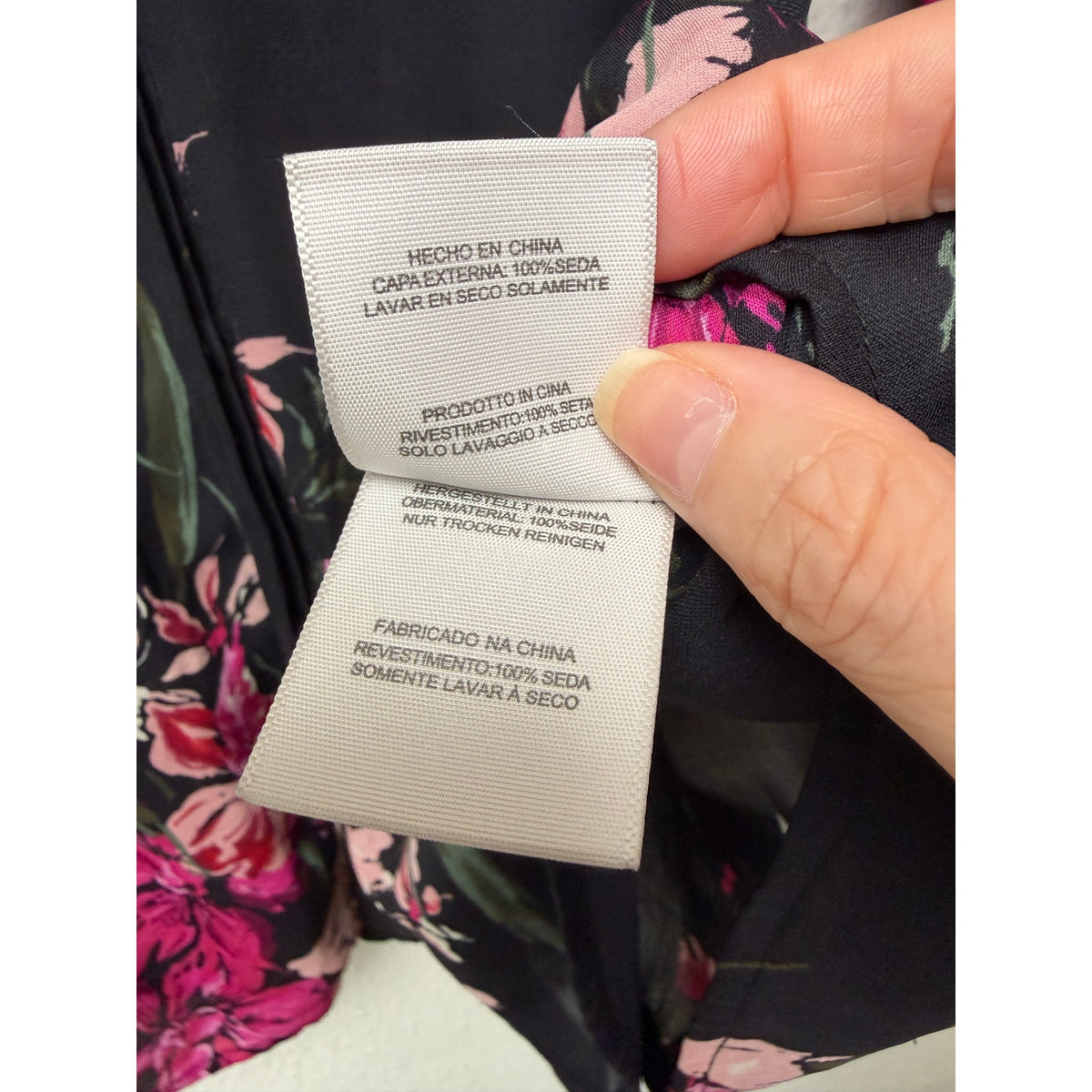 Joie Black Pink Floral Silk V Neck Blouse Women S