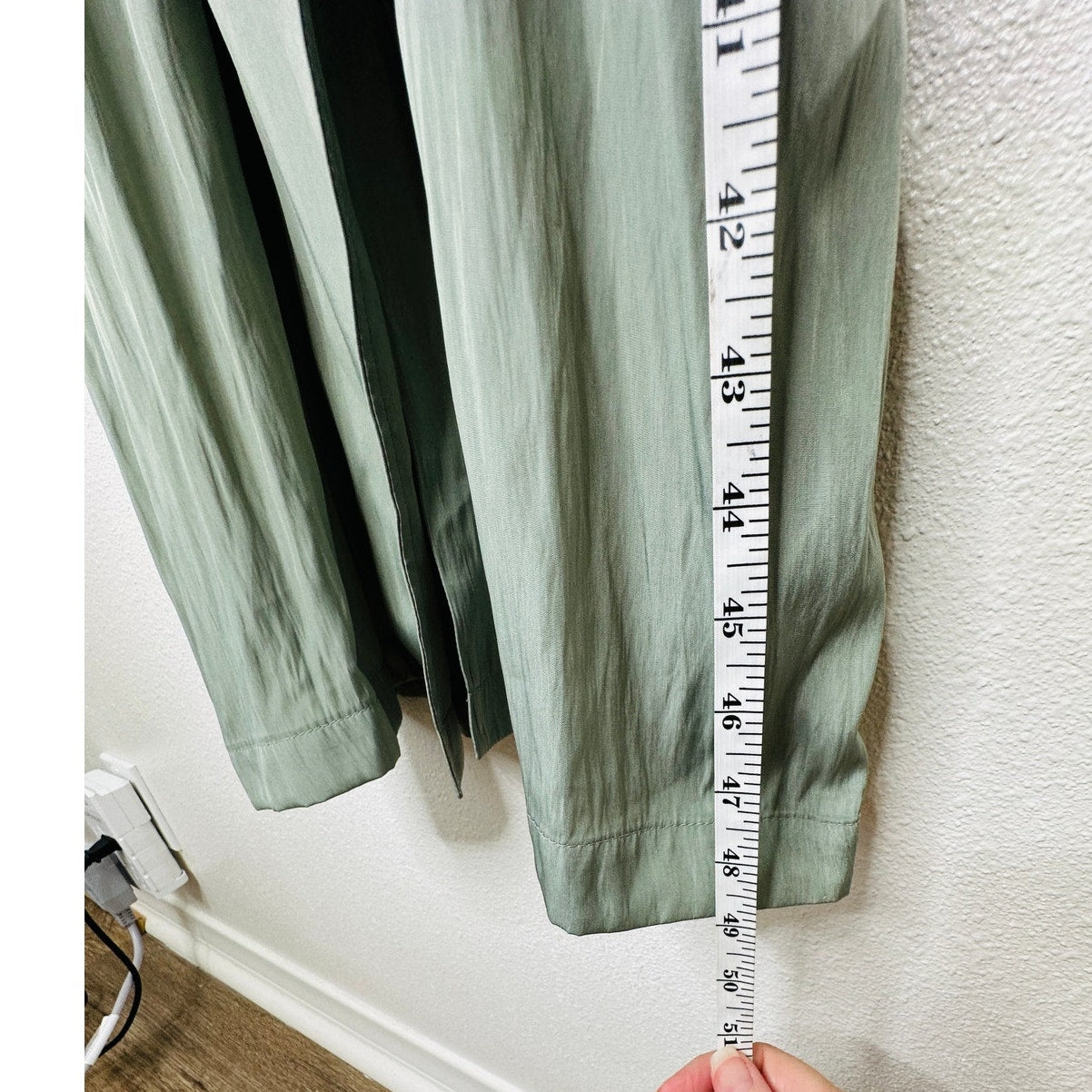 BCBGMaxazria Sage Green Ultra Thin Wide Notch Lapels Wrist Ties & Belt Jacket S