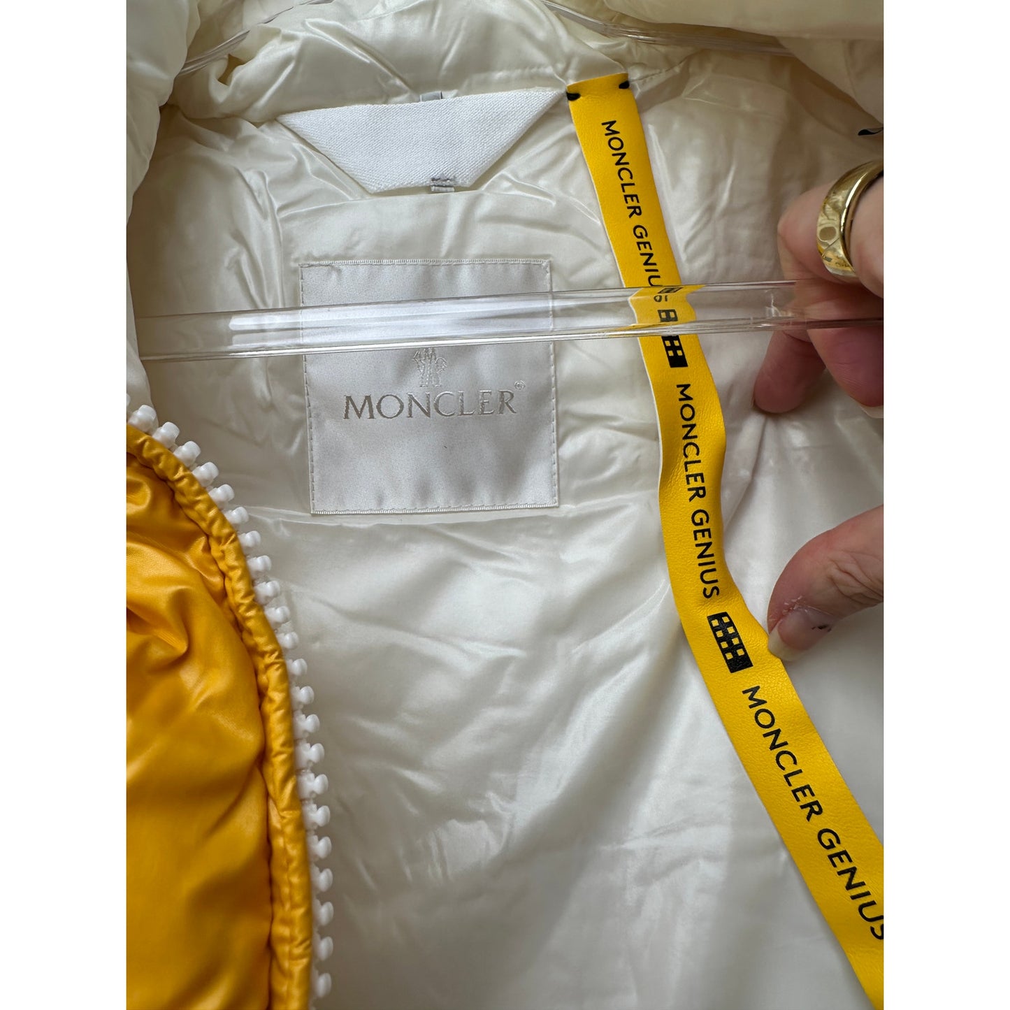 Moncler 1952 Park Down Puffer Vest Yellow Men Size 3 Zip Front