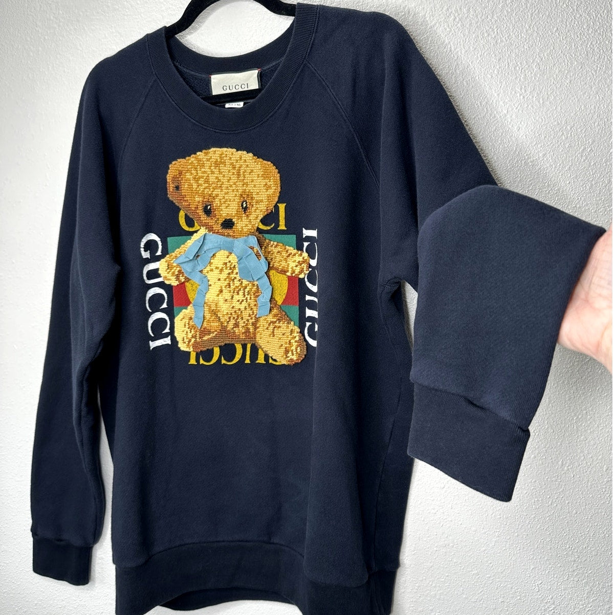 Gucci Navy Black with Tan 3D Teddy Bear & Bow Sweater Sweatshirt L