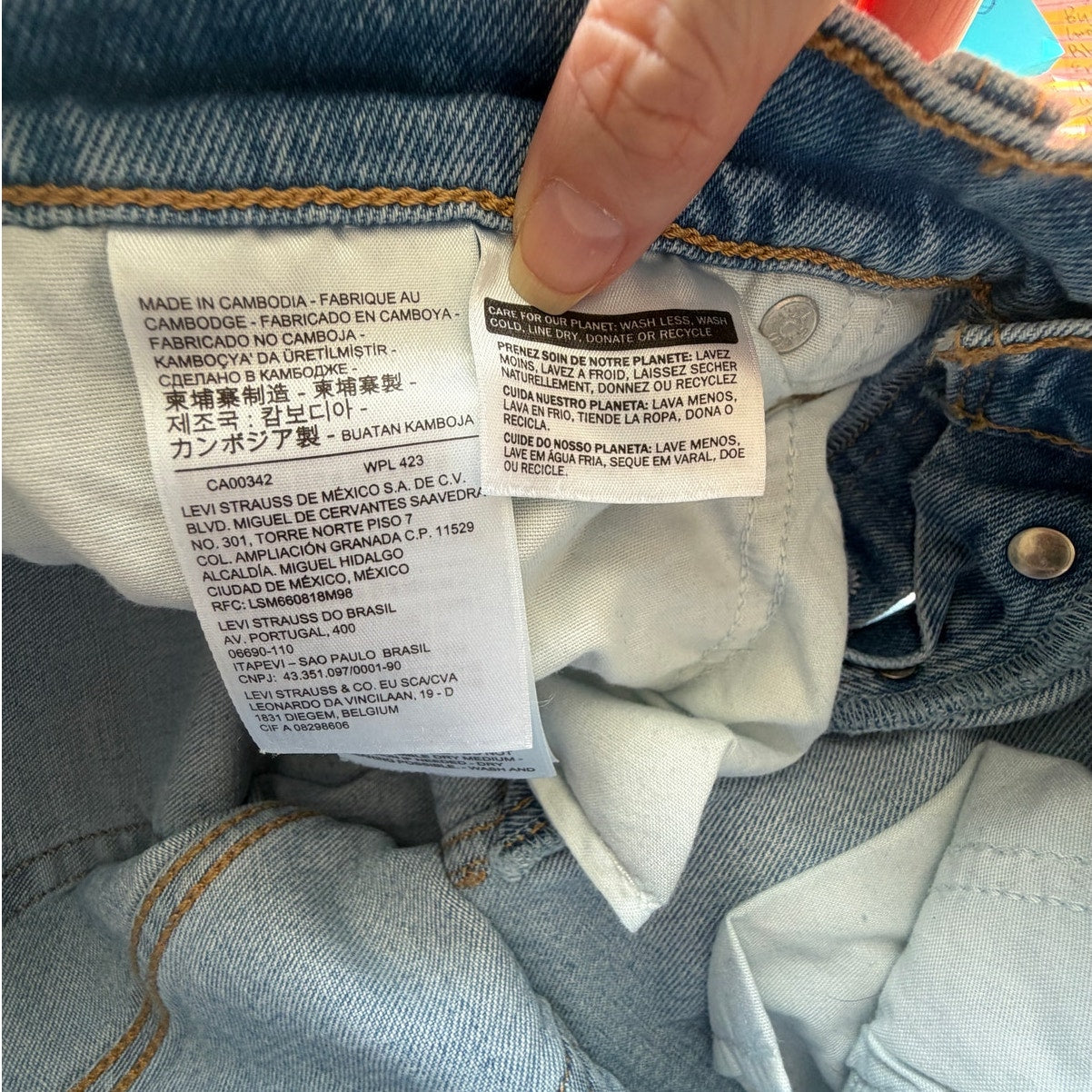 Levi's Wedgie Straight Button Fly Denim Jeans Women US 29