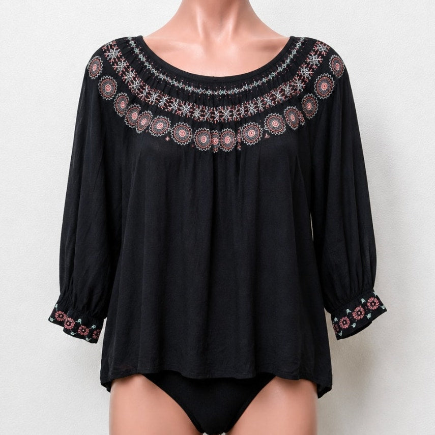 Velvet By Graham & Spencer Eva Black Peasant Top Pastel Embroidered Neck XS