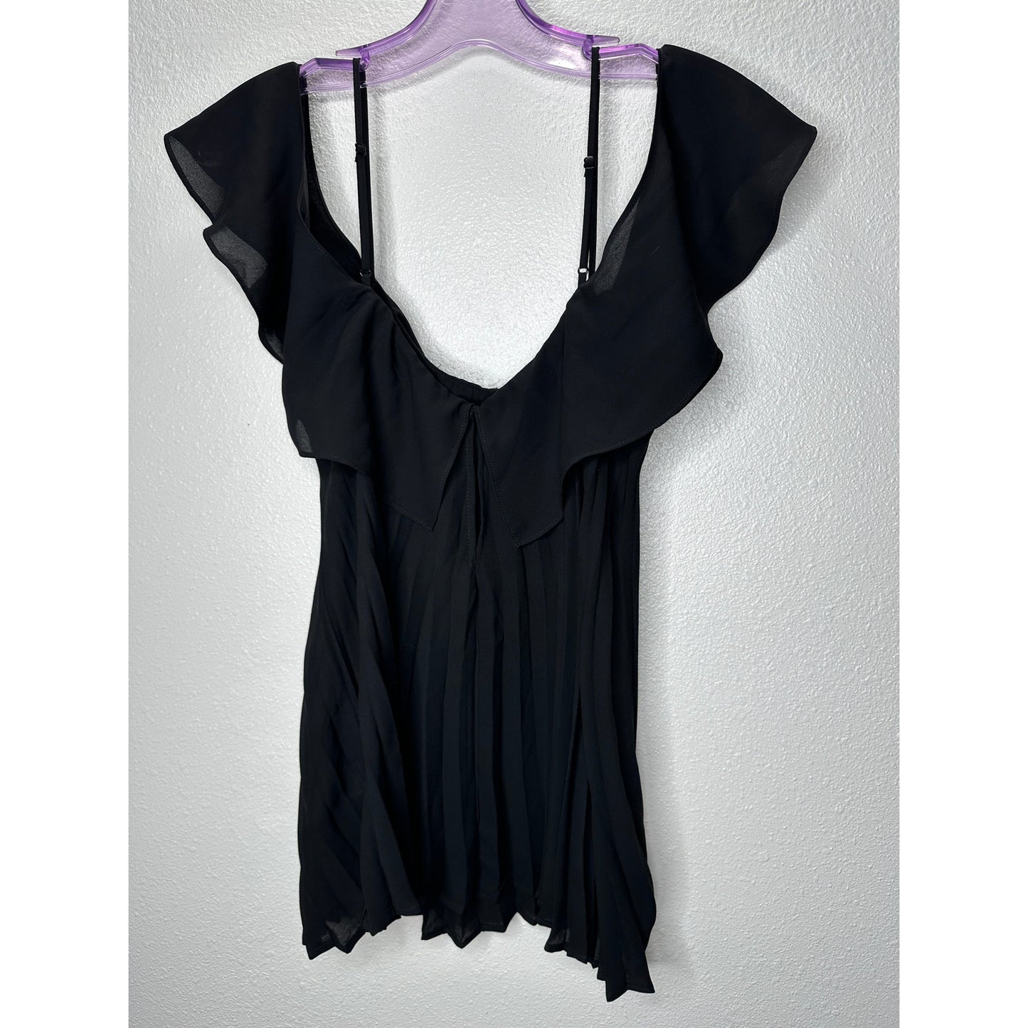 Delfi Black Pleated Accordion Ruffle Flowy Back Keyhole Cami S