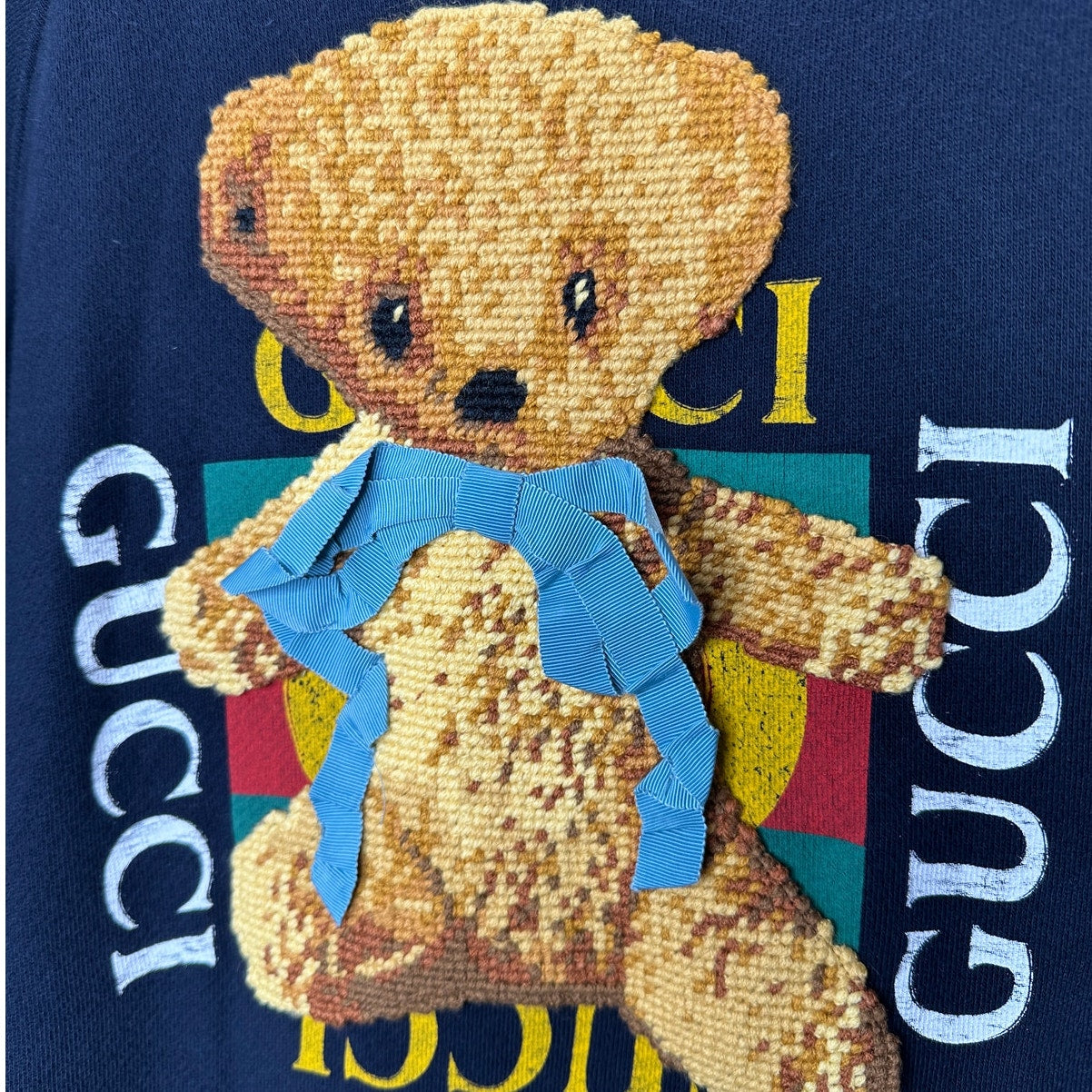 Gucci Navy Black with Tan 3D Teddy Bear & Bow Sweater Sweatshirt L